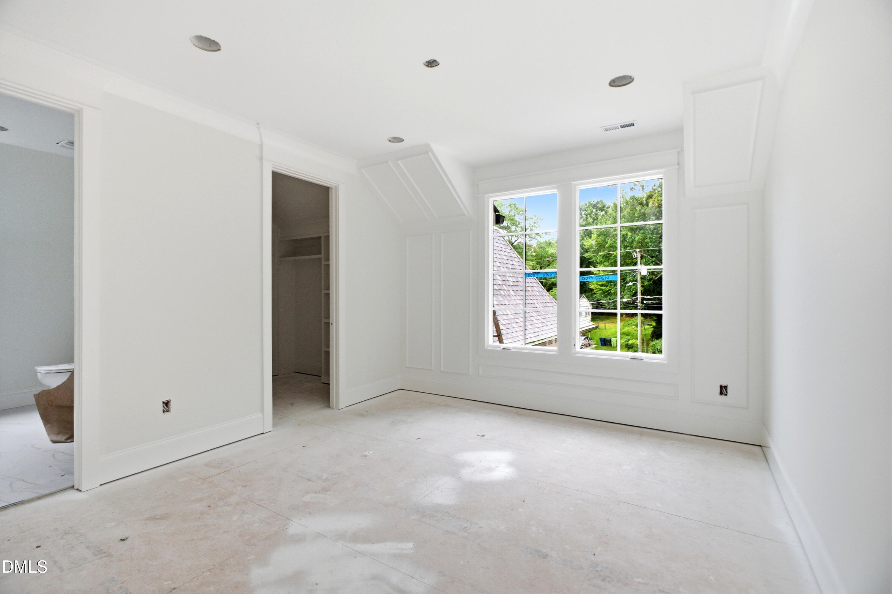3438 Leonard Street Property Photo 48