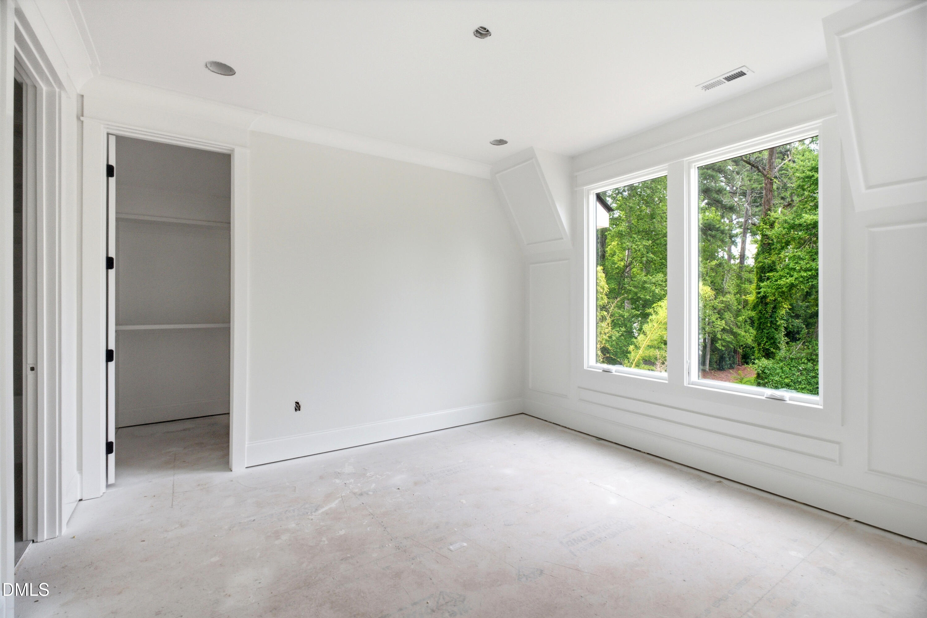 3438 Leonard Street Property Photo 52