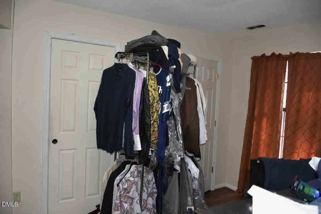 8 Shropshire Place Property Photo 10