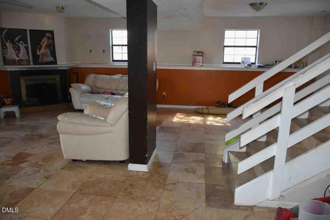 8 Shropshire Place Property Photo 13