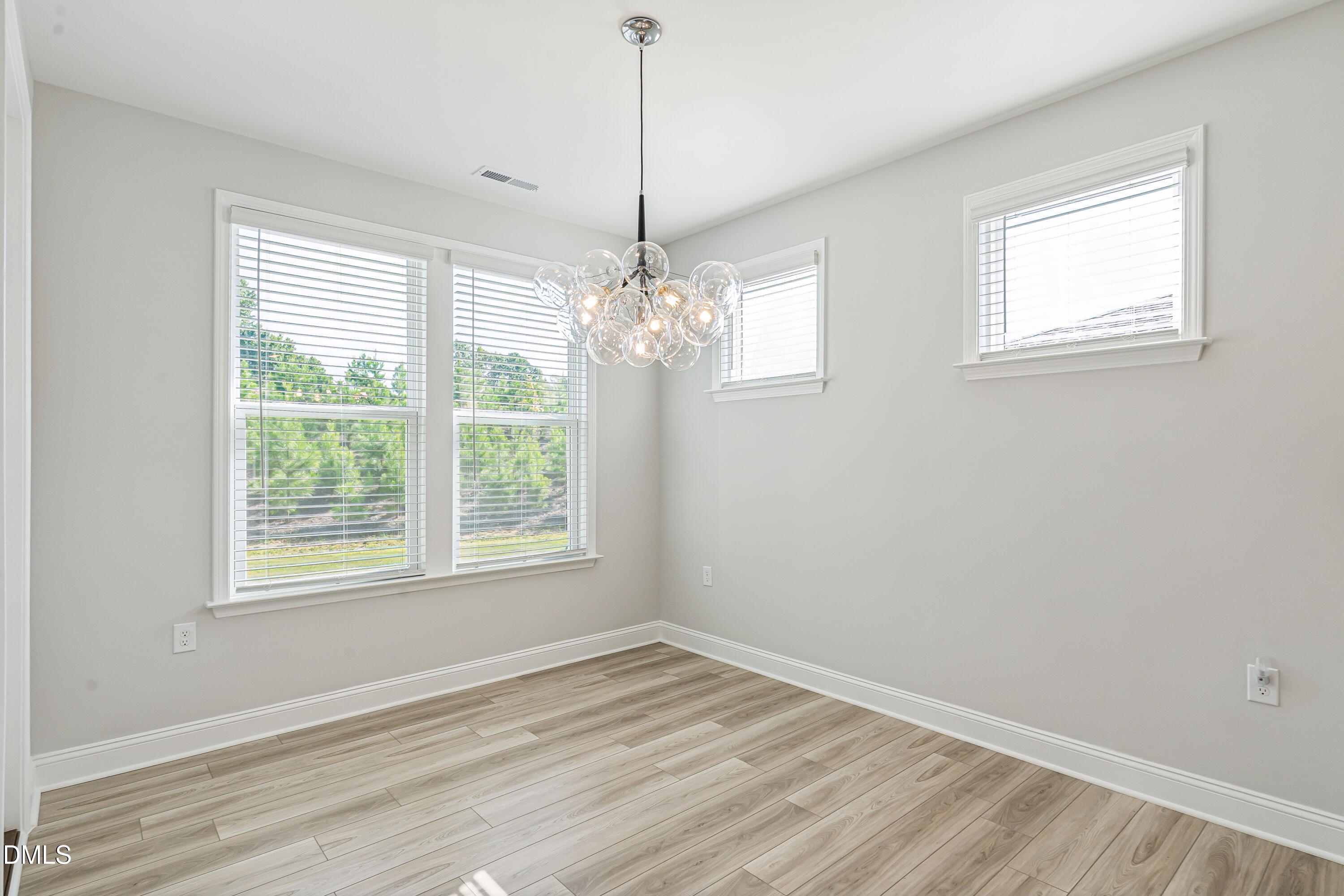 508 Steeplechase Boulevard Property Photo 20