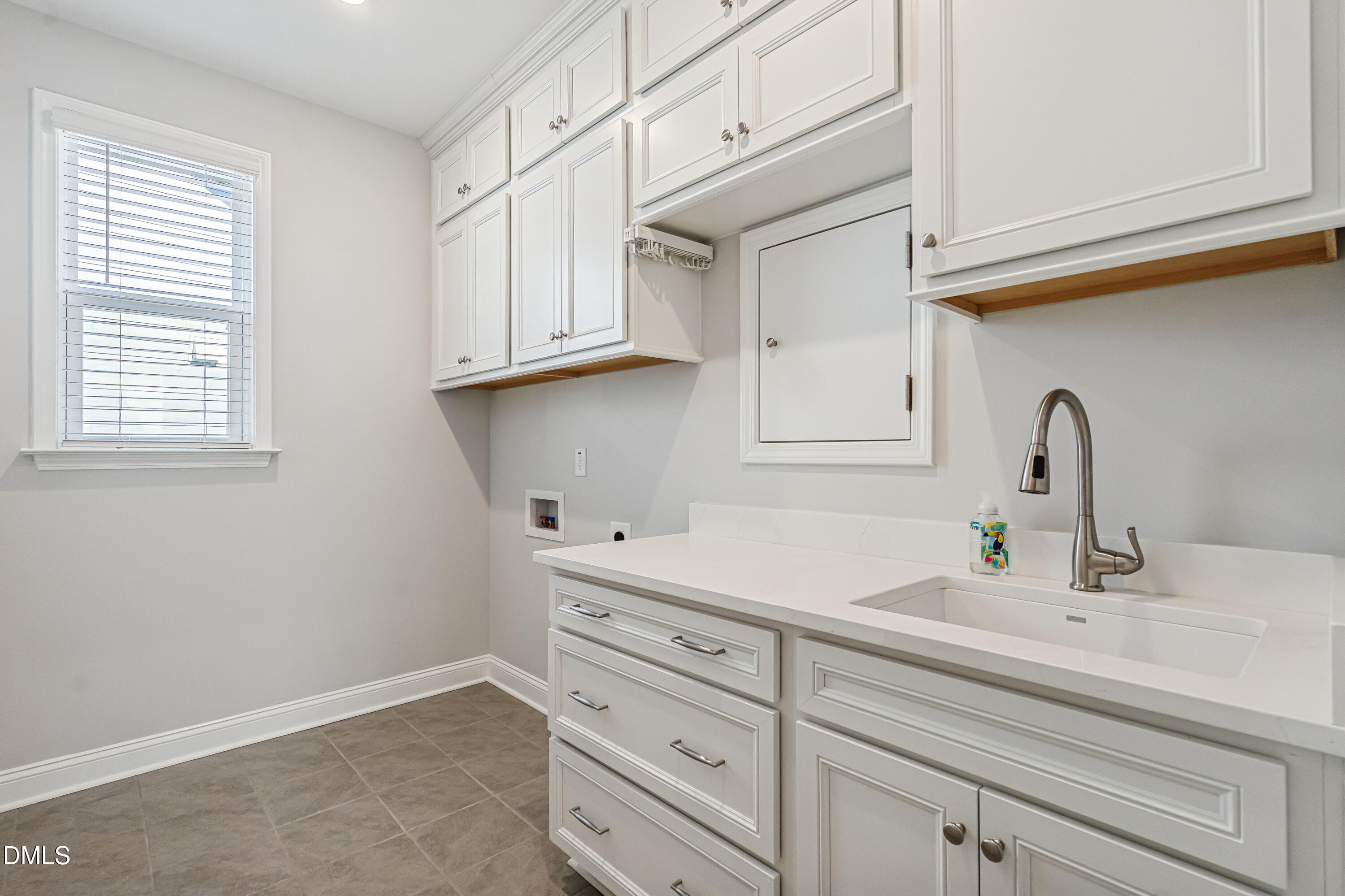 508 Steeplechase Boulevard Property Photo 37