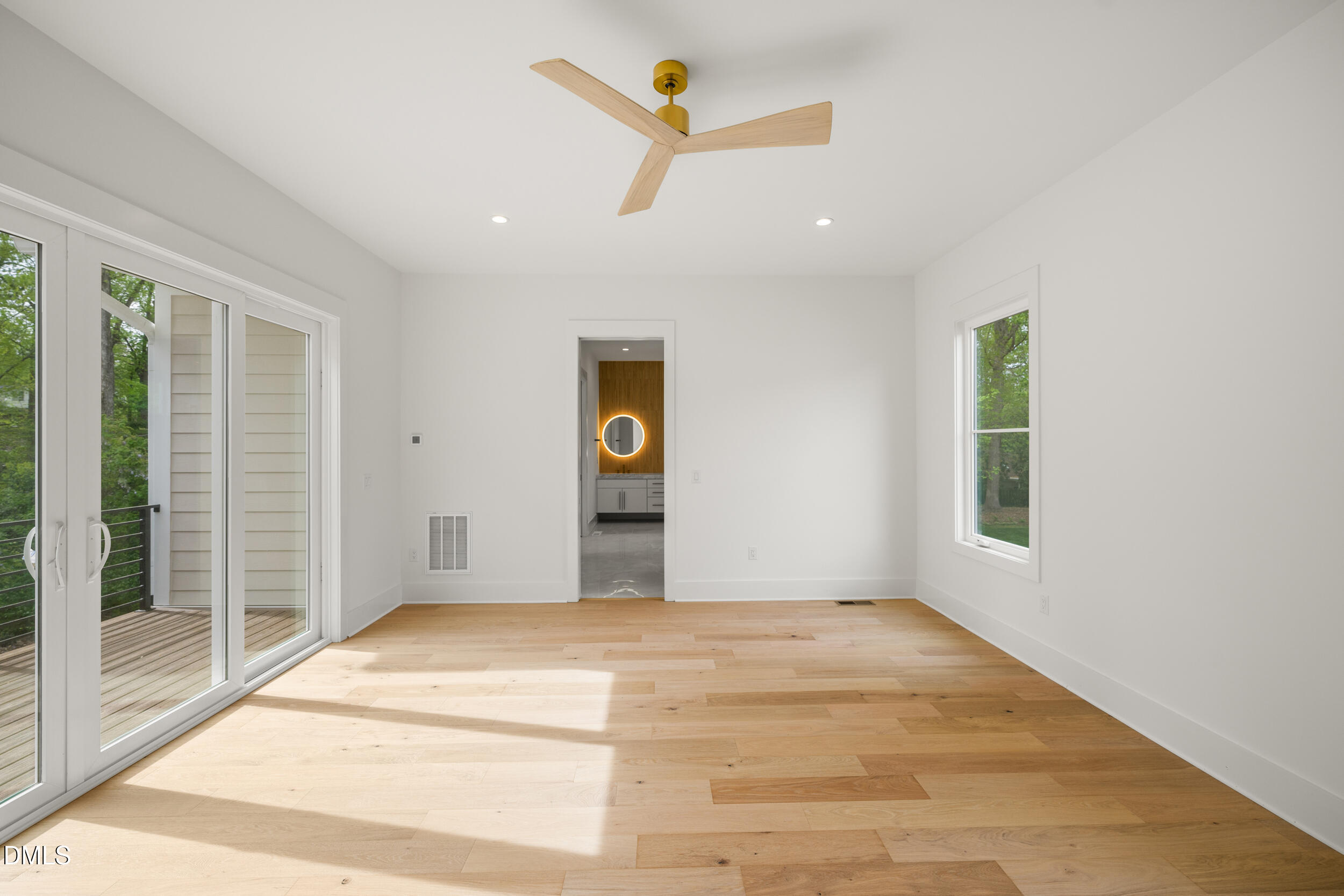 2817 Claremont Road Property Photo 24