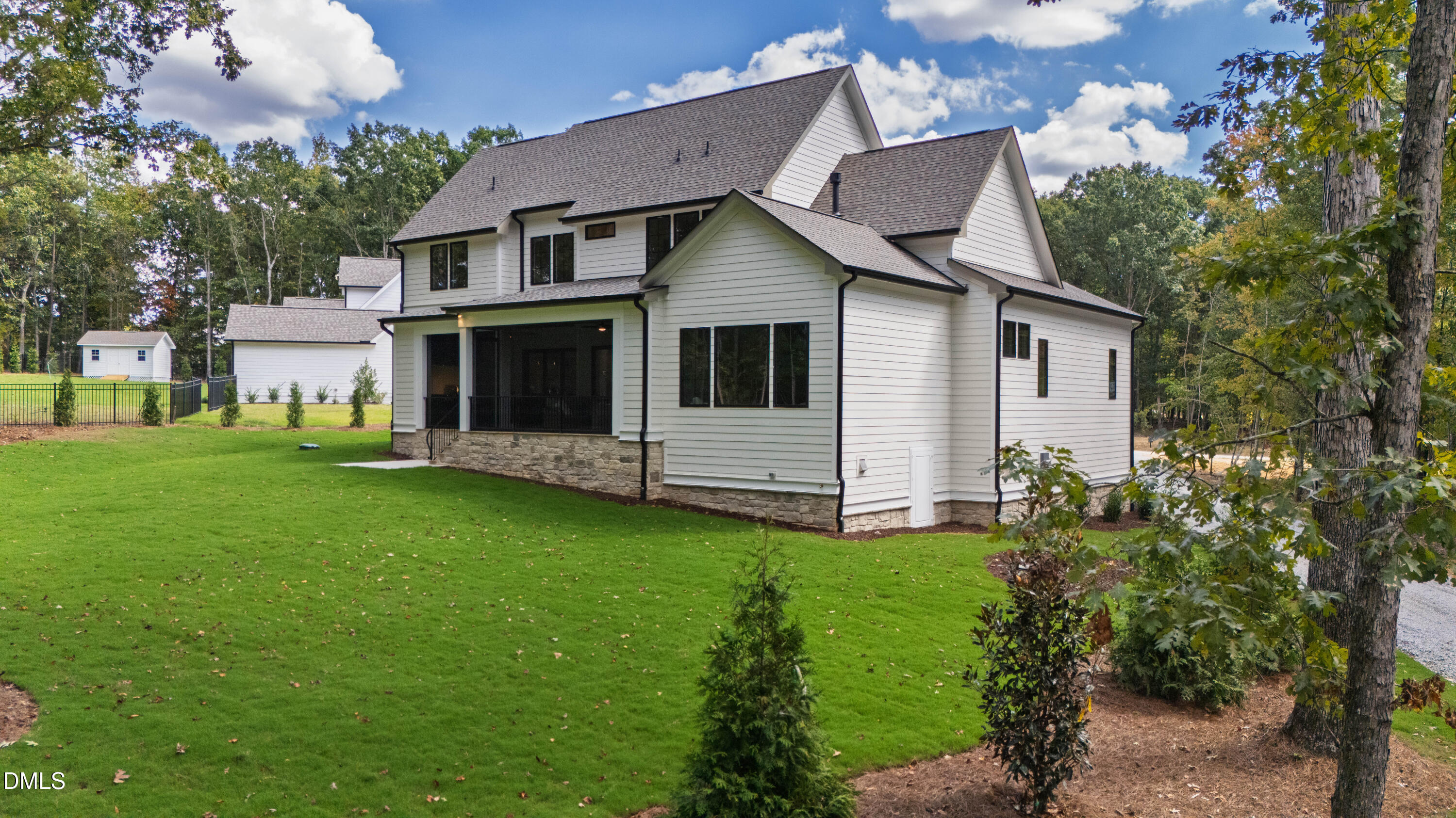 5904 Leone Pride Circle Property Photo 11