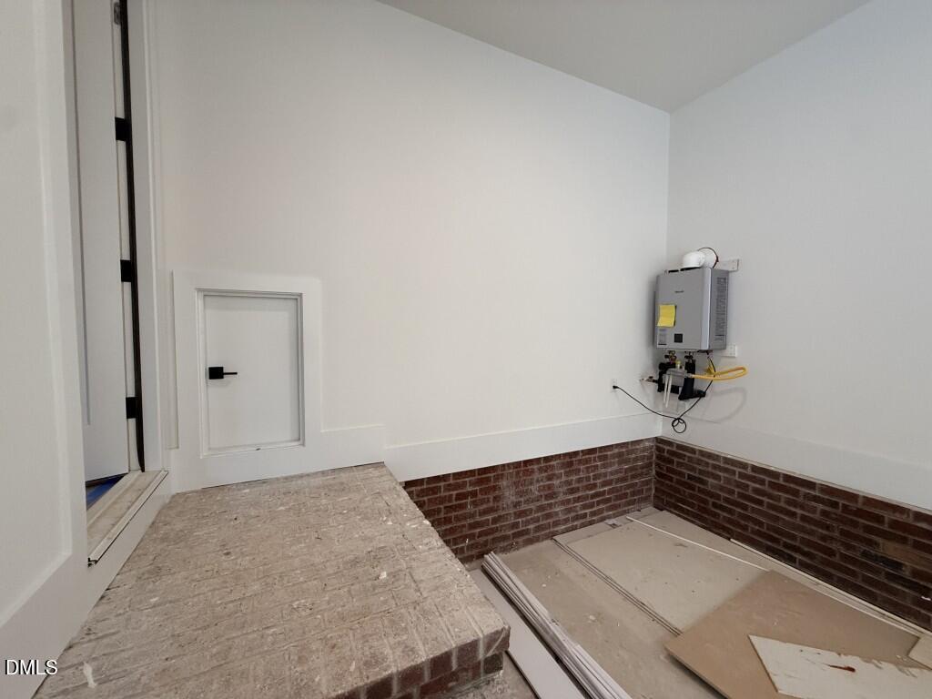 5904 Leone Pride Circle Property Photo 54