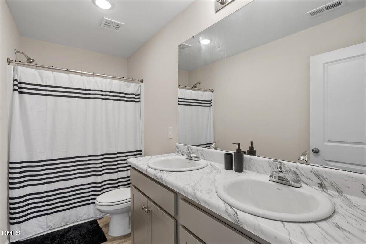 107 Alderman Court Property Photo 38