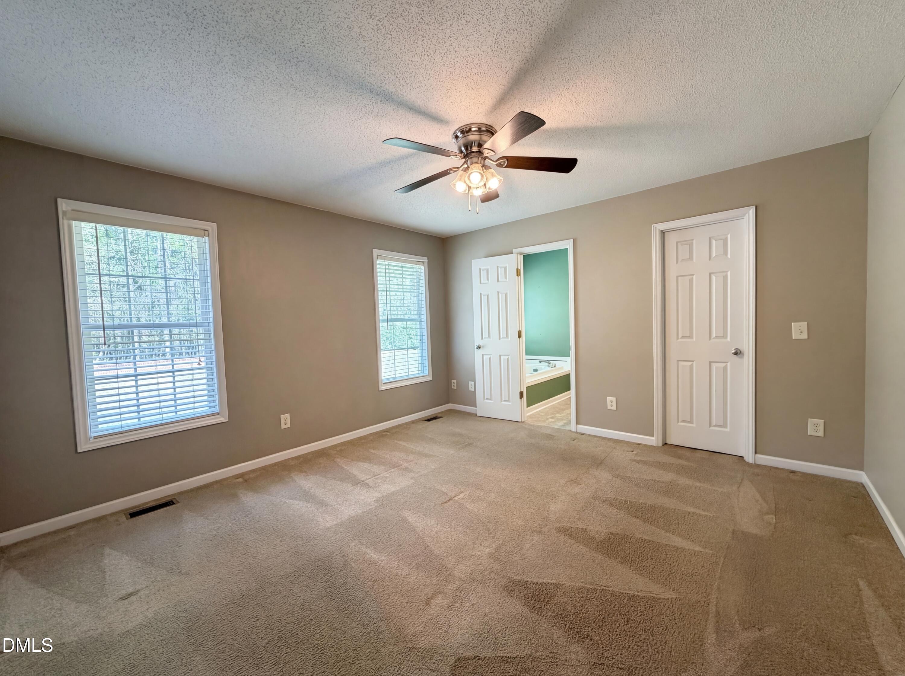 2037 Fairview Lane Property Photo 9