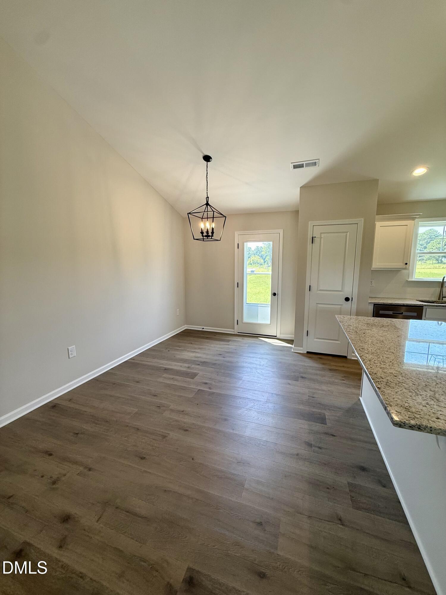 19 N Movado Trail Property Photo 7