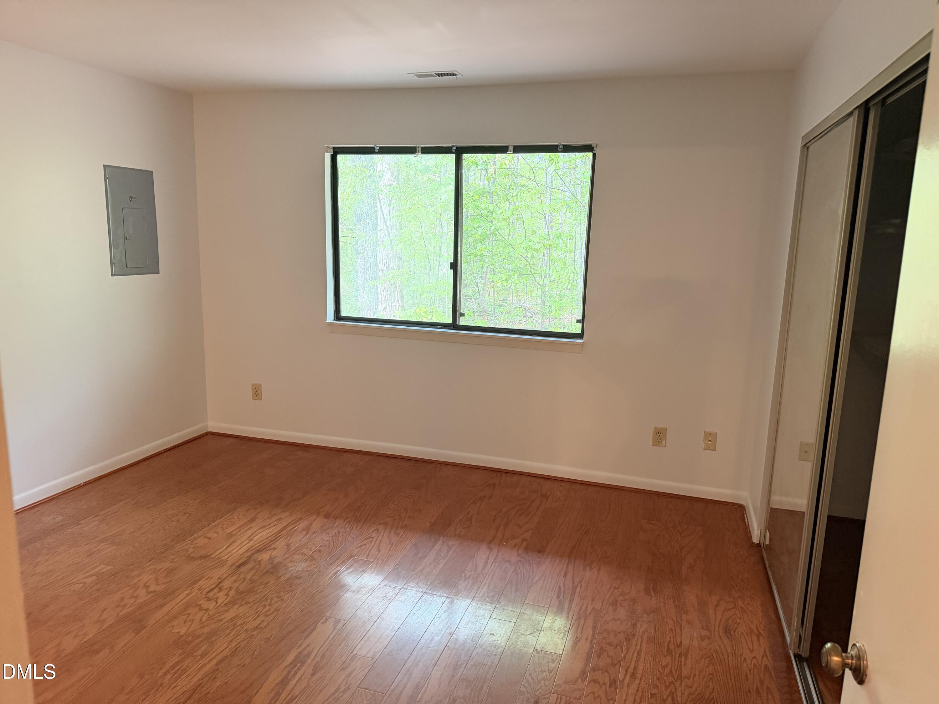 225 Summerwalk Circle Property Photo 13