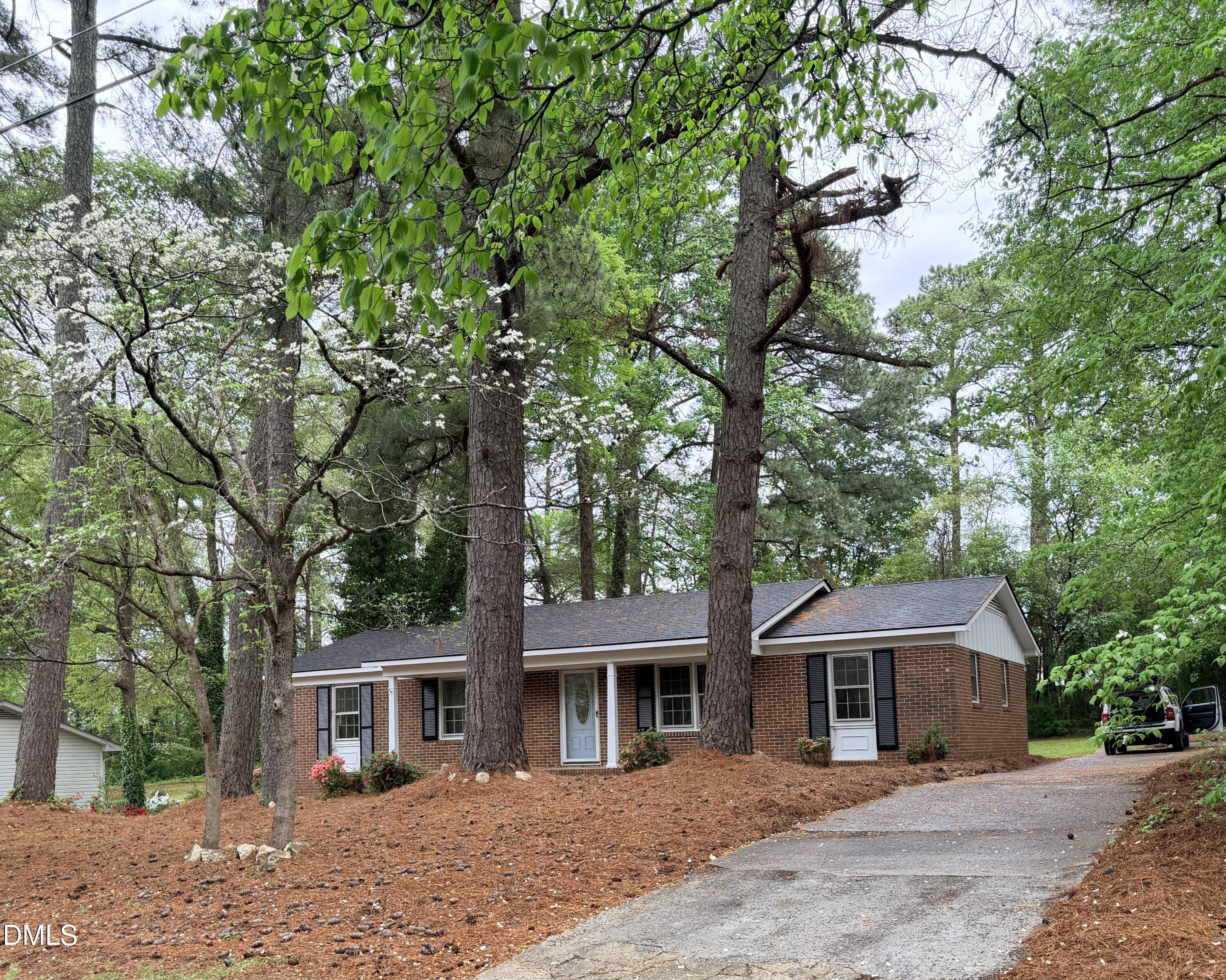 4324 Woodlawn Drive