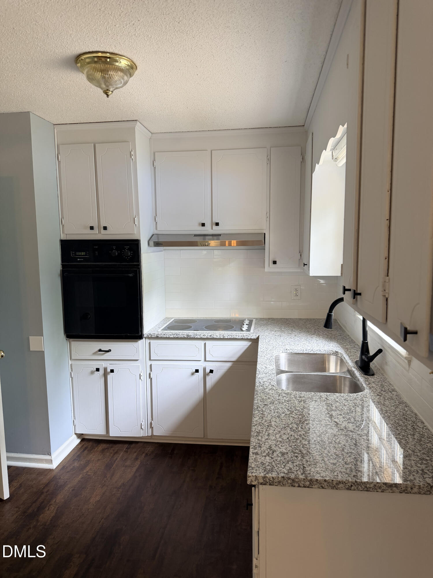 4324 Woodlawn Drive Property Photo 14