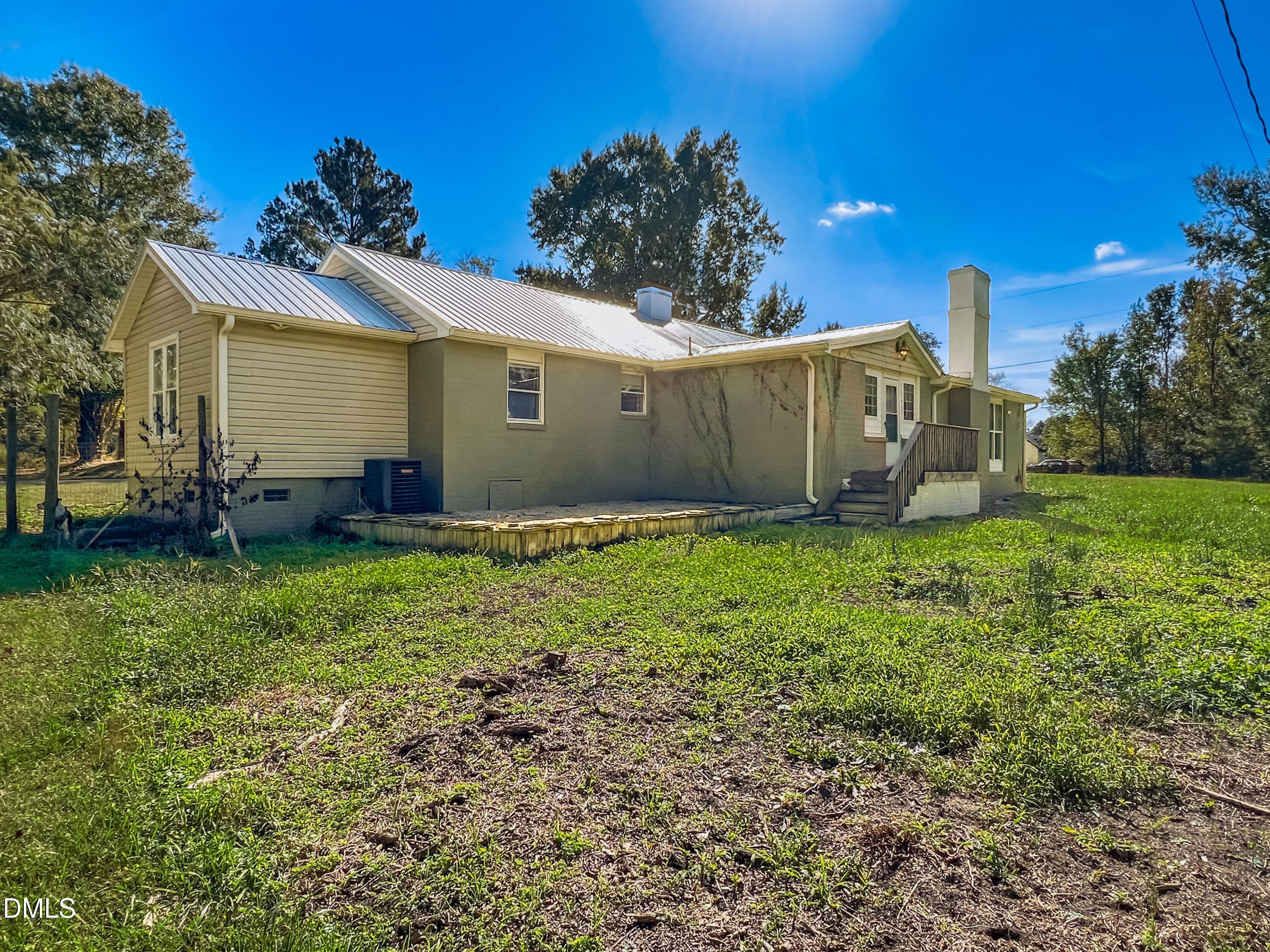 986 N Chavis Road Property Photo 9