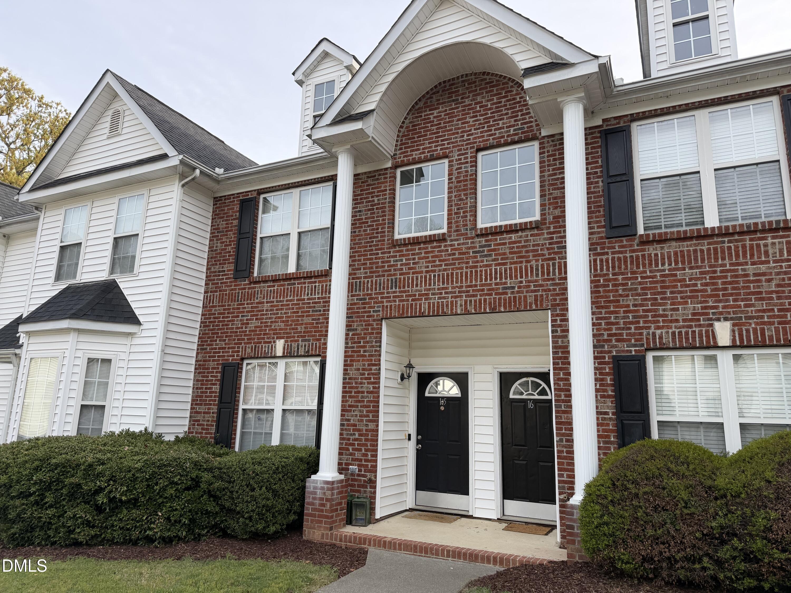 15 Moorefield Court Property Photo 1