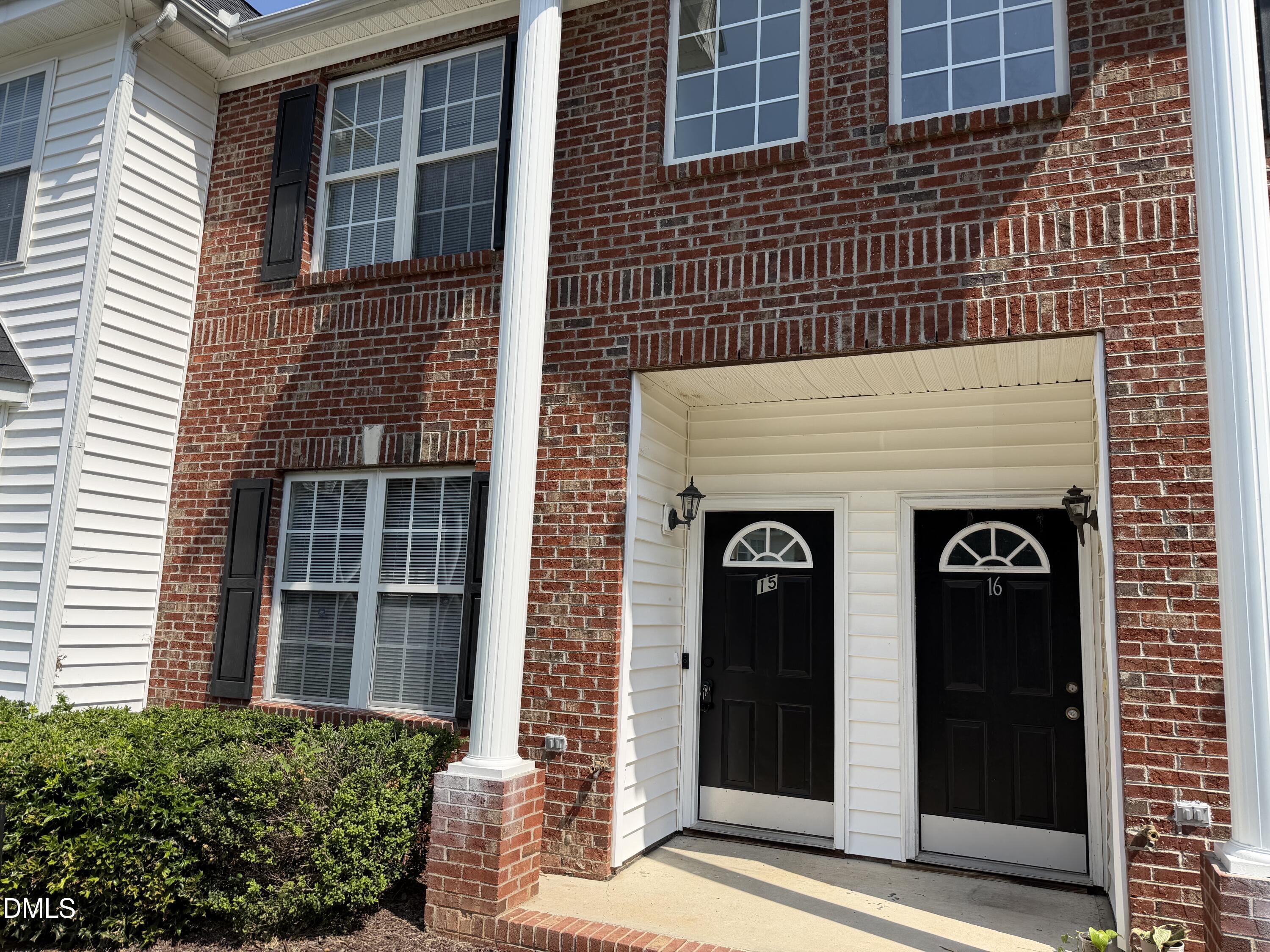 15 Moorefield Court Property Photo 1