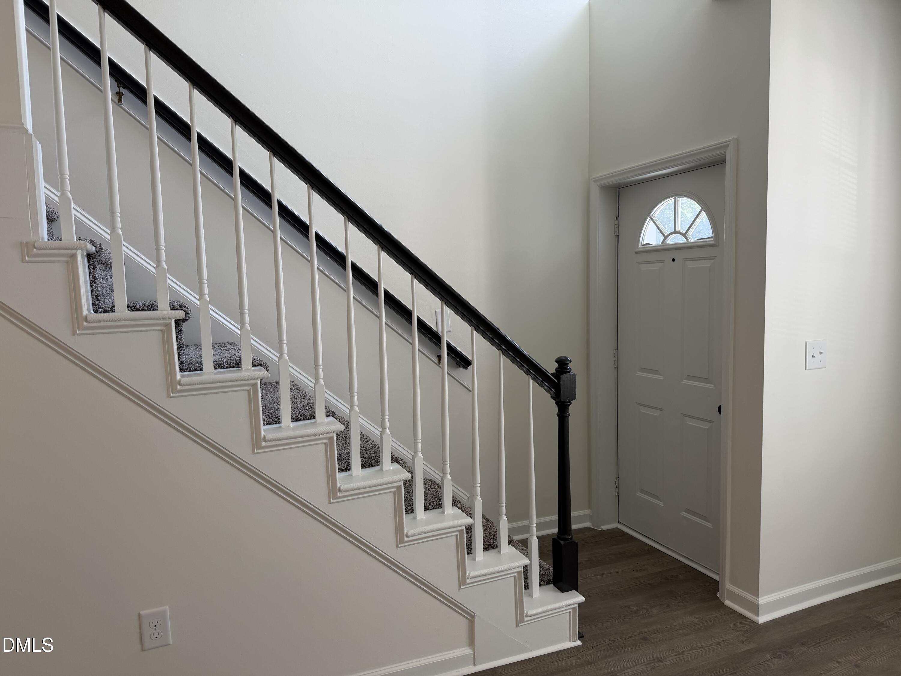 15 Moorefield Court Property Photo 3