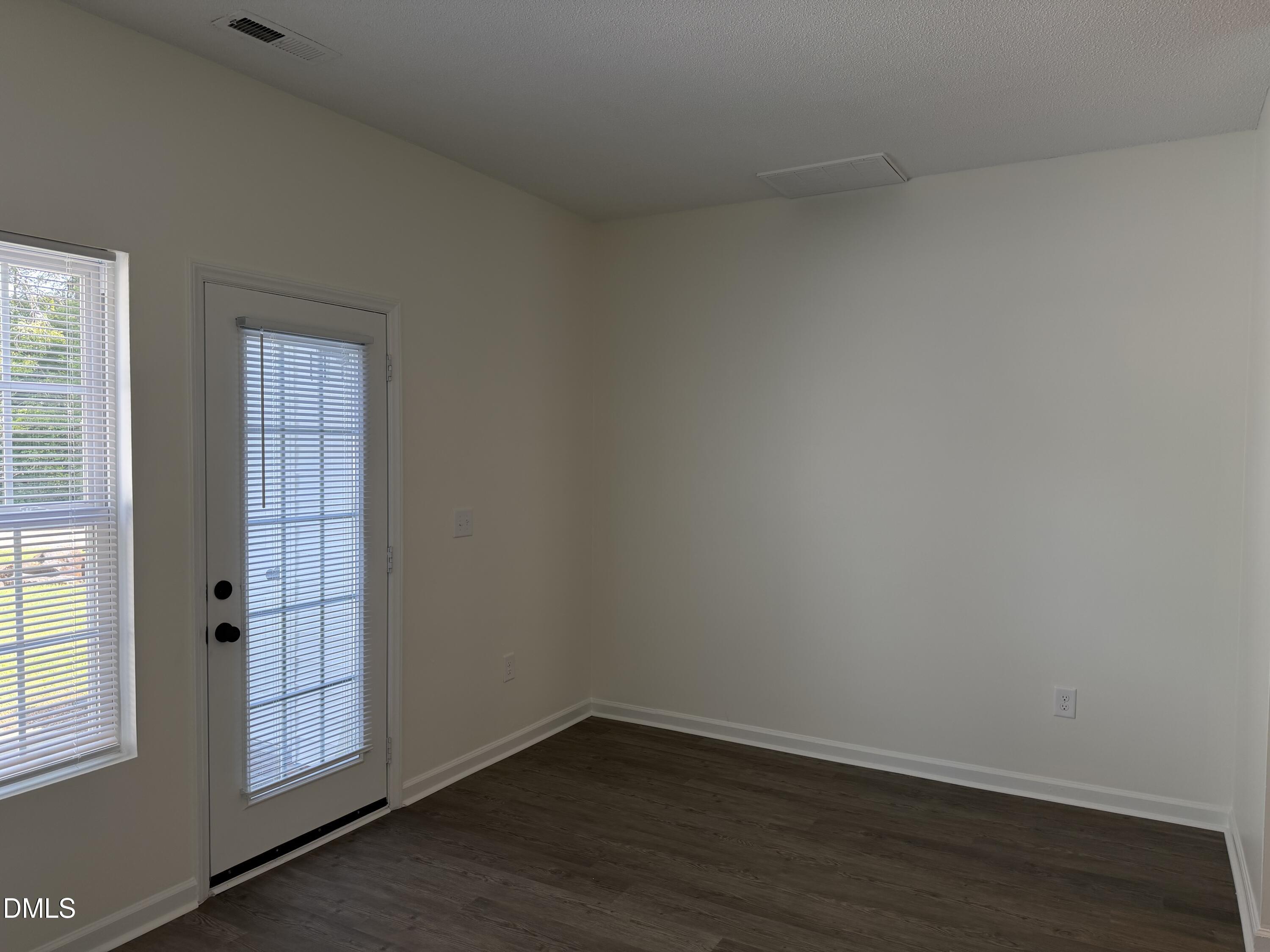 15 Moorefield Court Property Photo 12