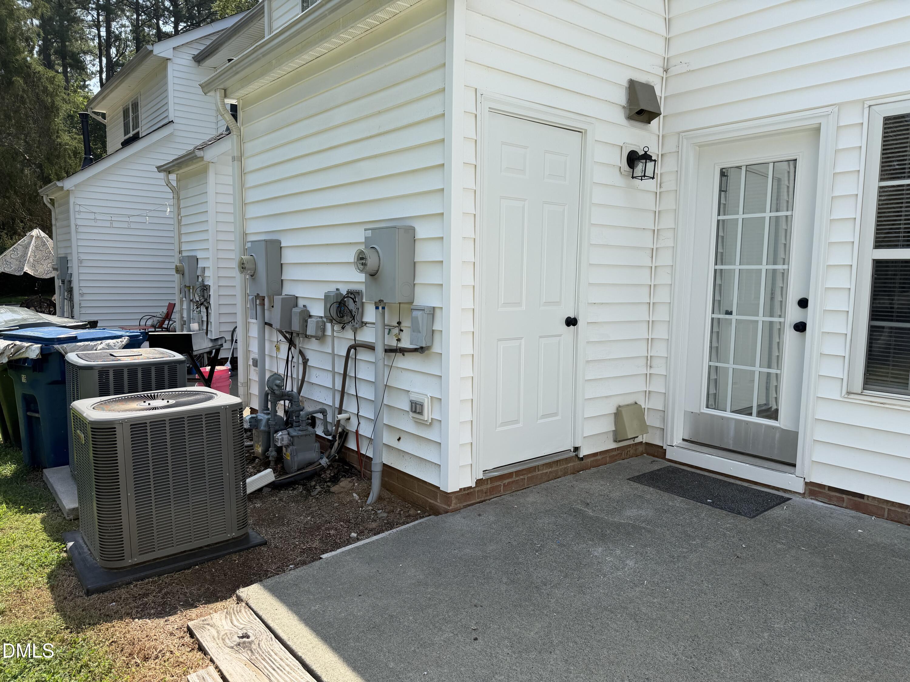 15 Moorefield Court Property Photo 29