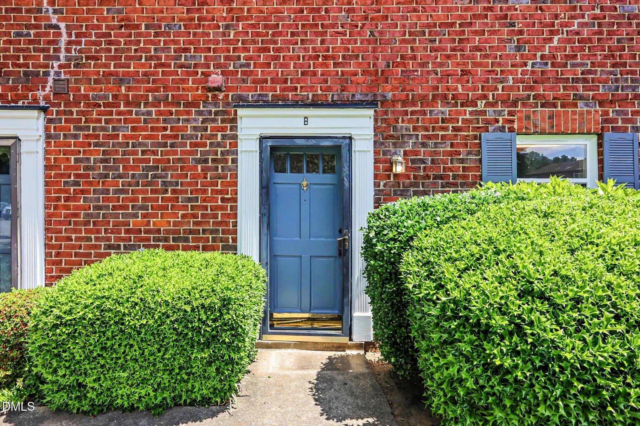 1220 Manassas Court Apt B Property Photo 4