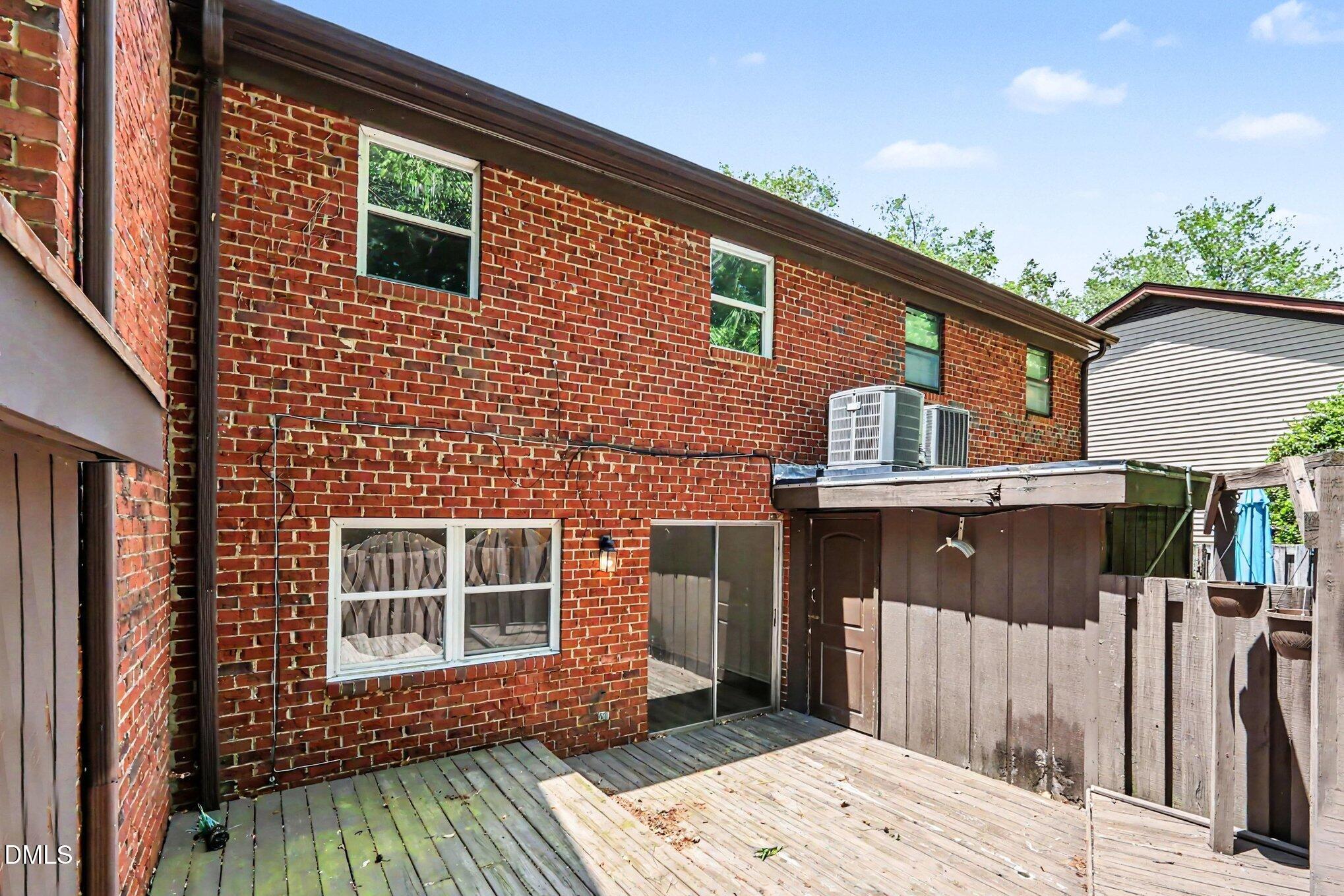 1220 Manassas Court Apt B Property Photo 32