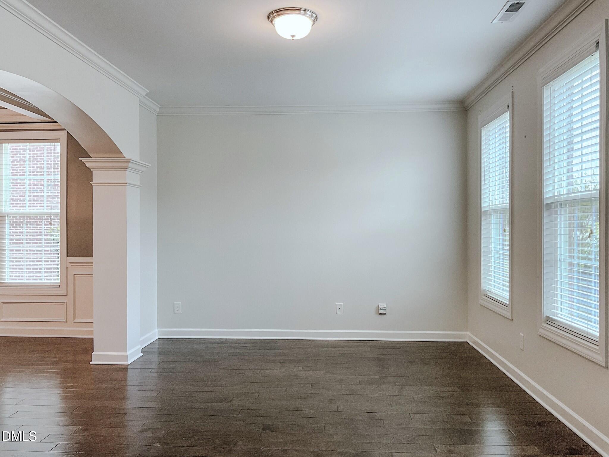 352 Tayside Street Property Photo 10