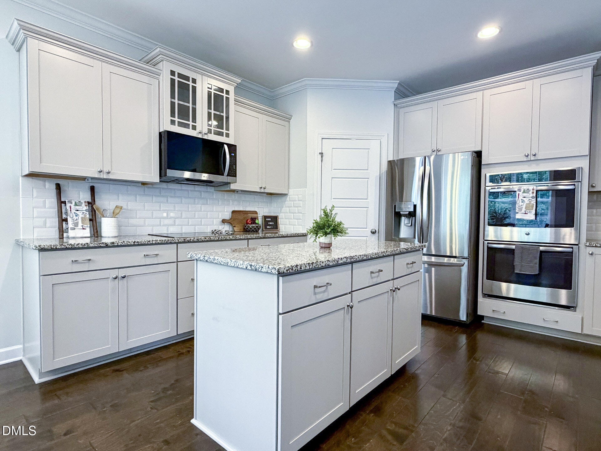 352 Tayside Street Property Photo 15