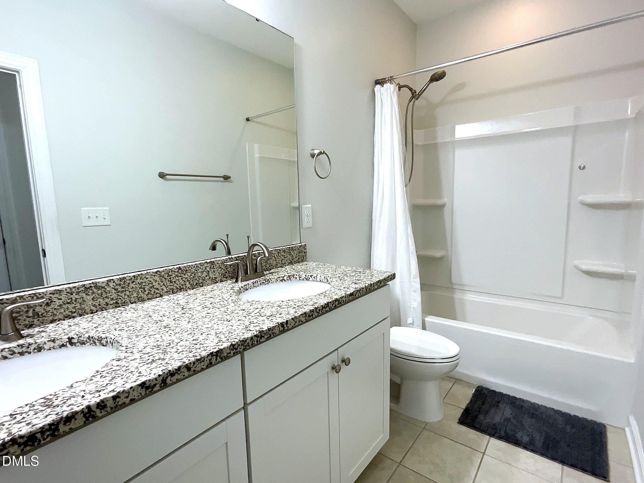 352 Tayside Street Property Photo 27