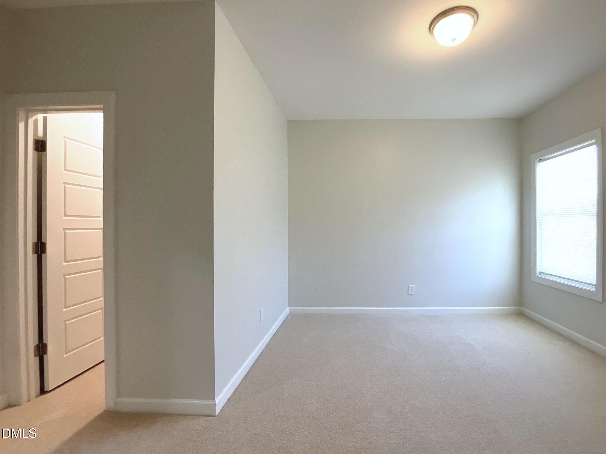 352 Tayside Street Property Photo 29