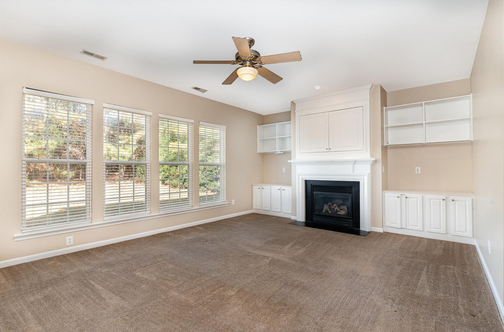 1621 October Road Property Photo 6