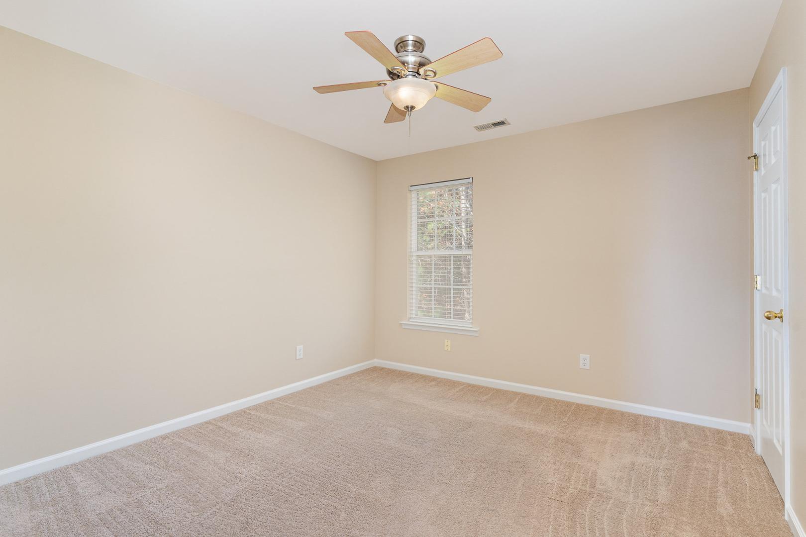 1621 October Road Property Photo 11