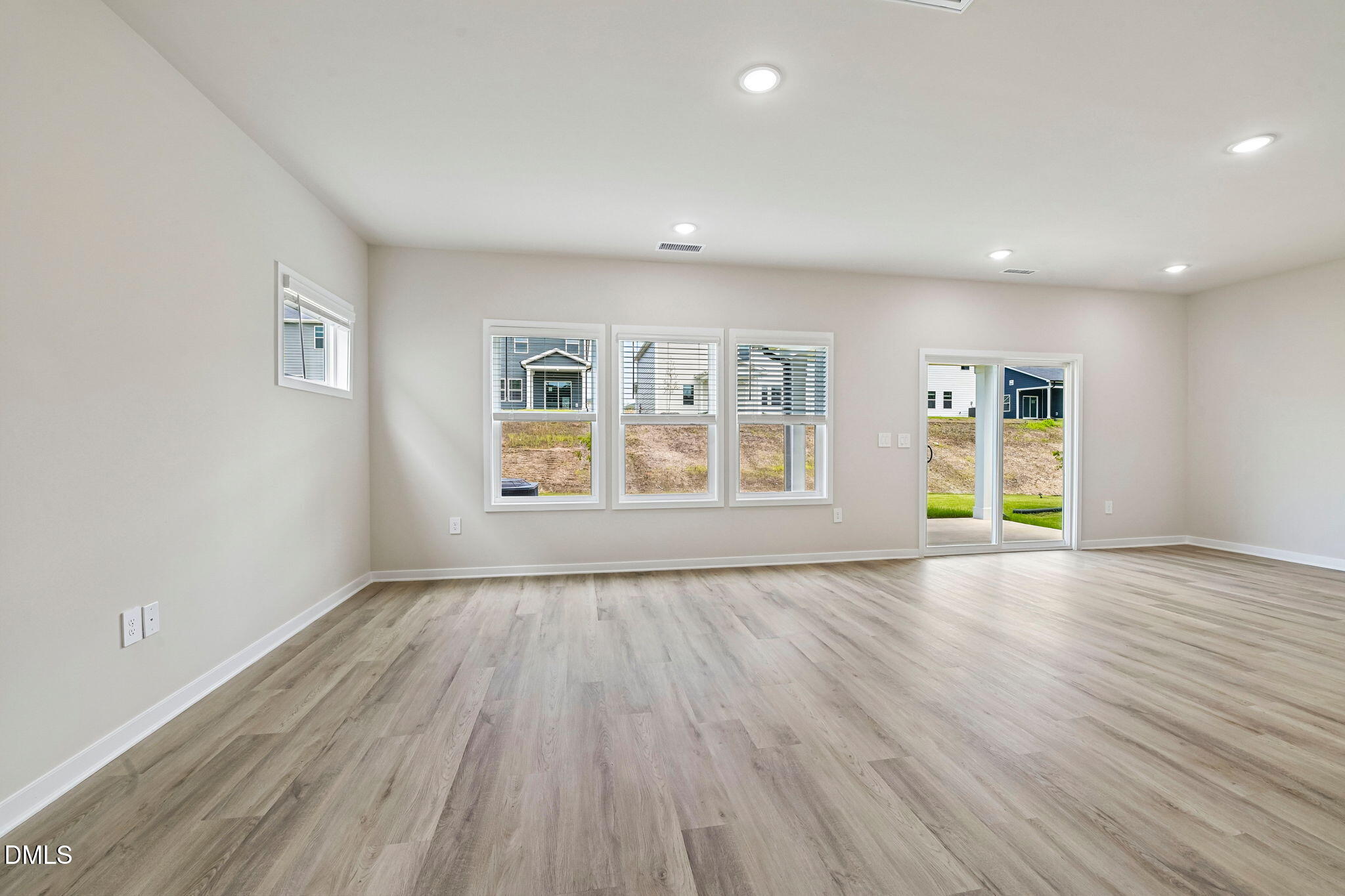 1505 Hatteras Road Property Photo 12