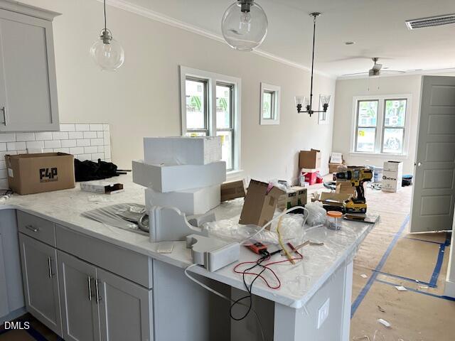 818a Carter Avenue Property Photo 10