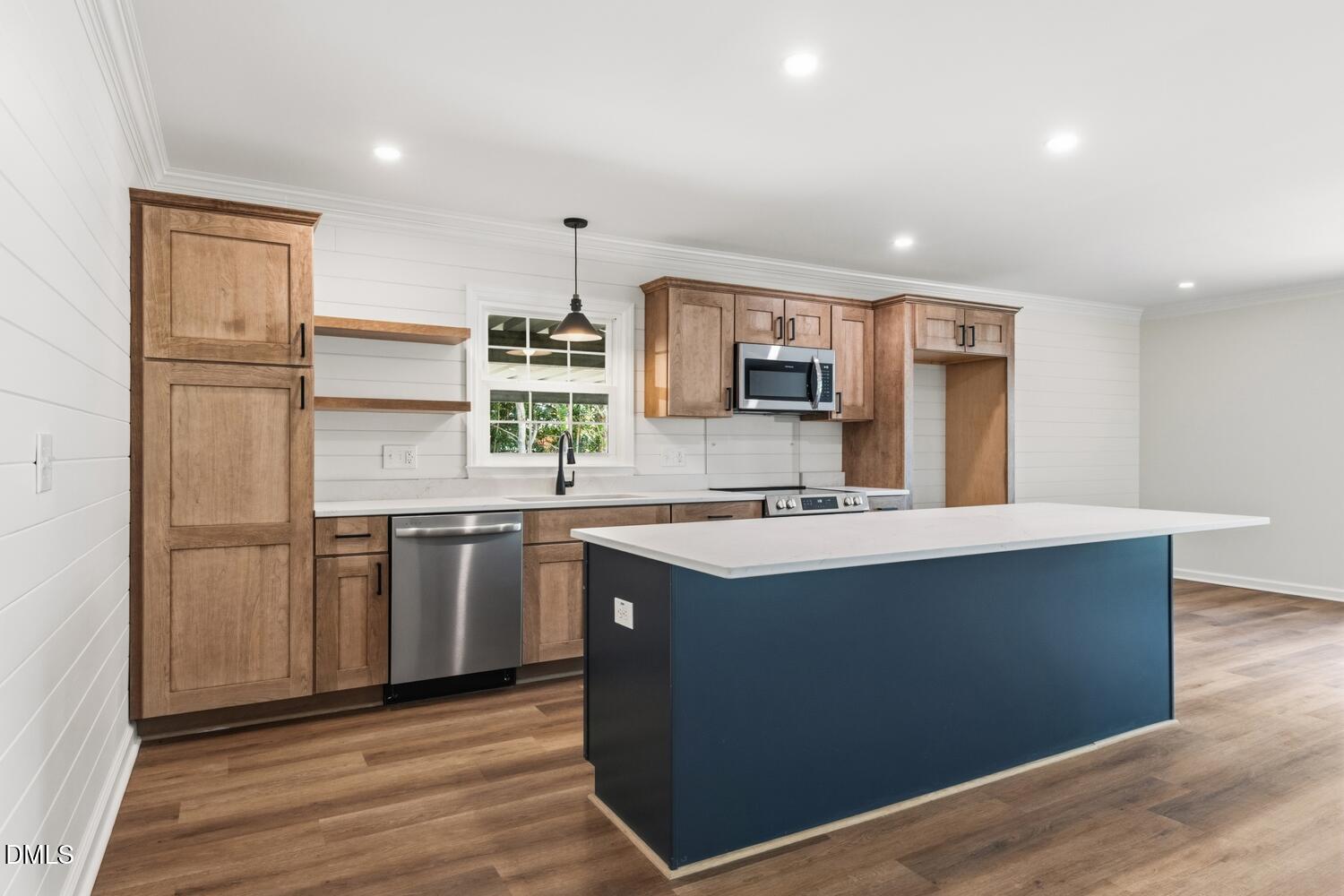 2234 Saddle Club Road Property Photo 8
