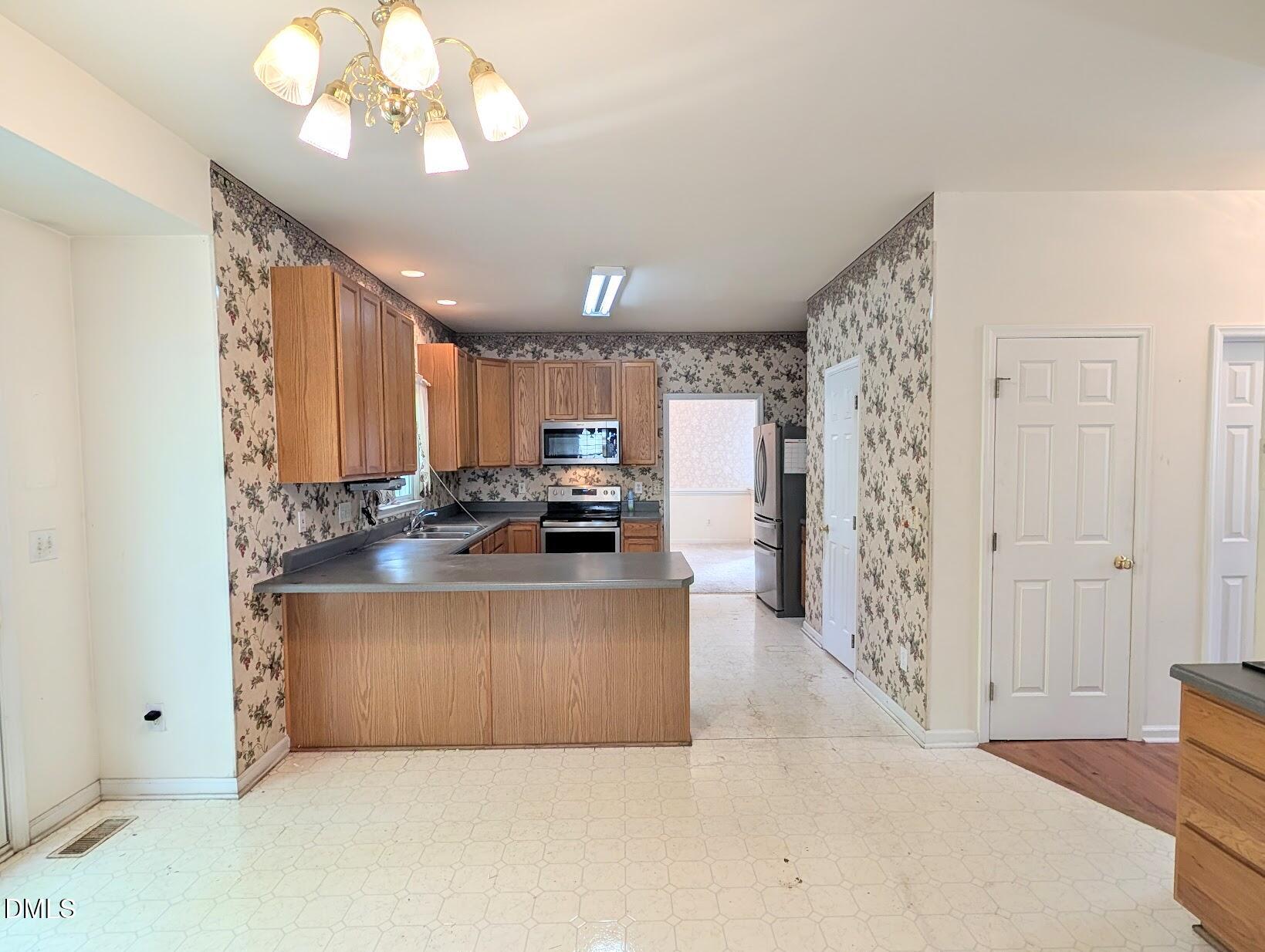 4411 Sun Valley Drive Property Photo 14