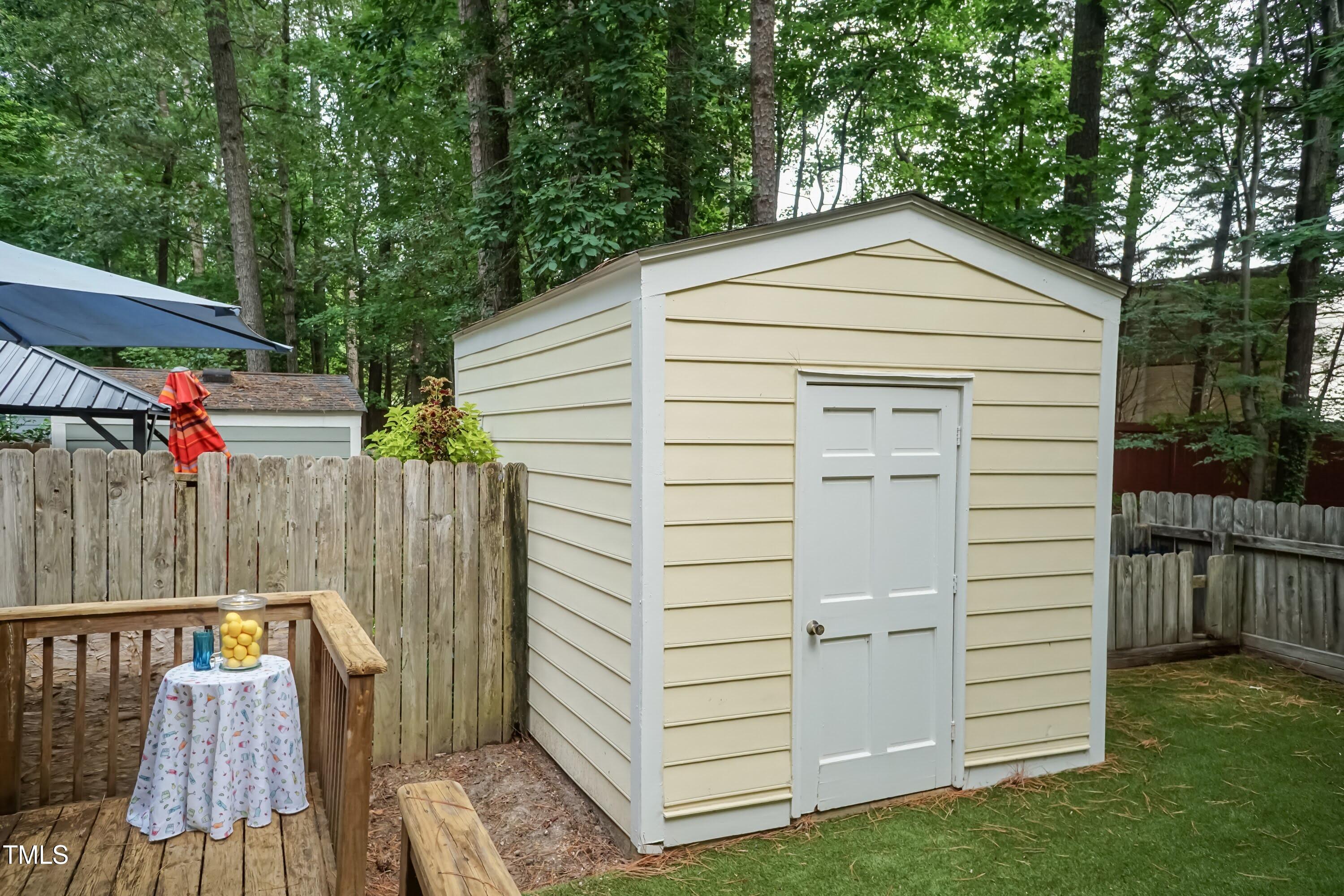 1107 Collington Drive Property Photo 24