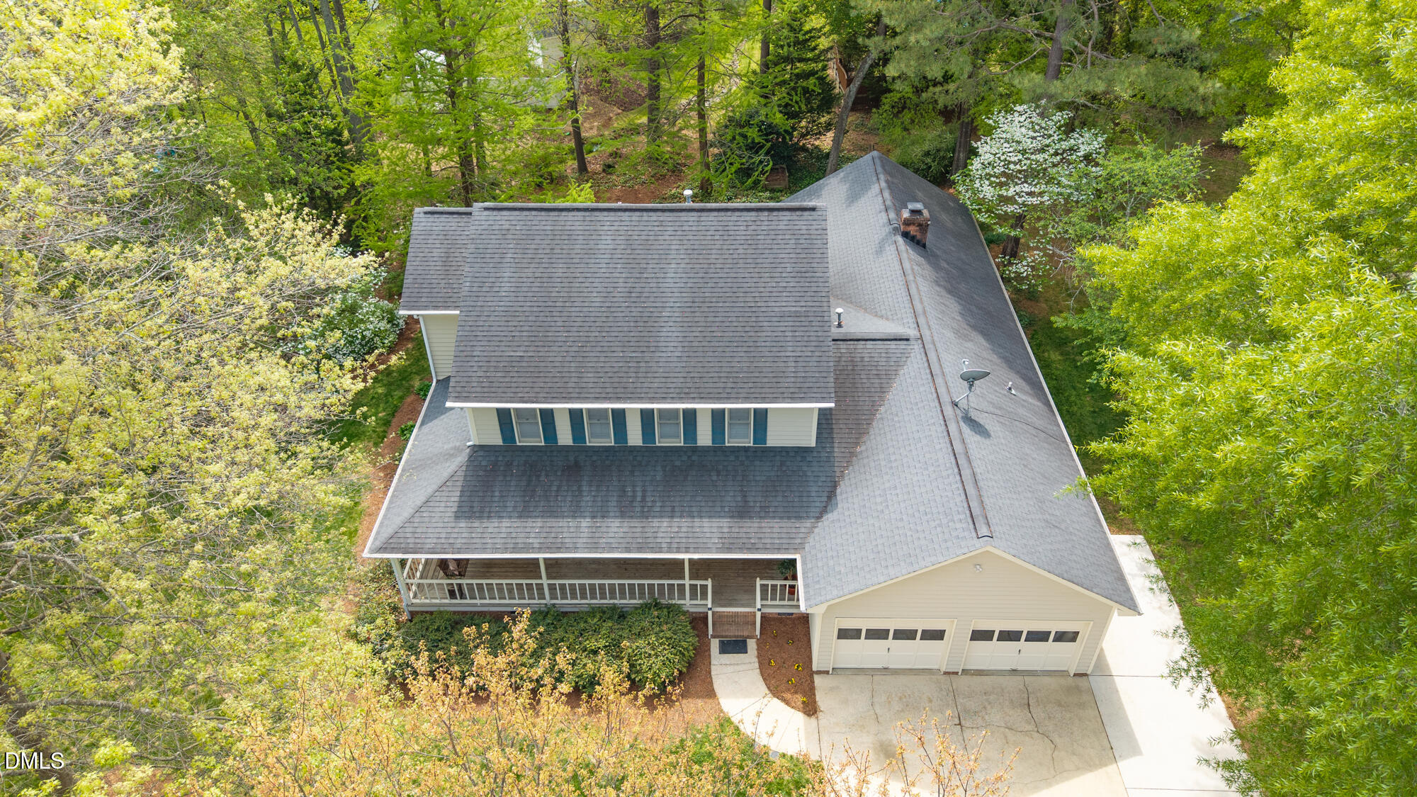 207 Windrift Drive Property Photo 4