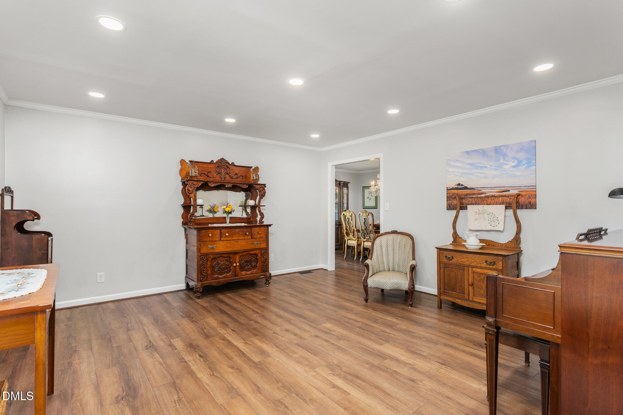 207 Windrift Drive Property Photo 10