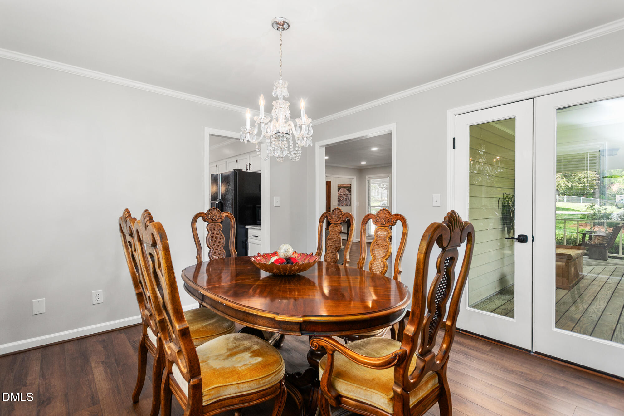 207 Windrift Drive Property Photo 14
