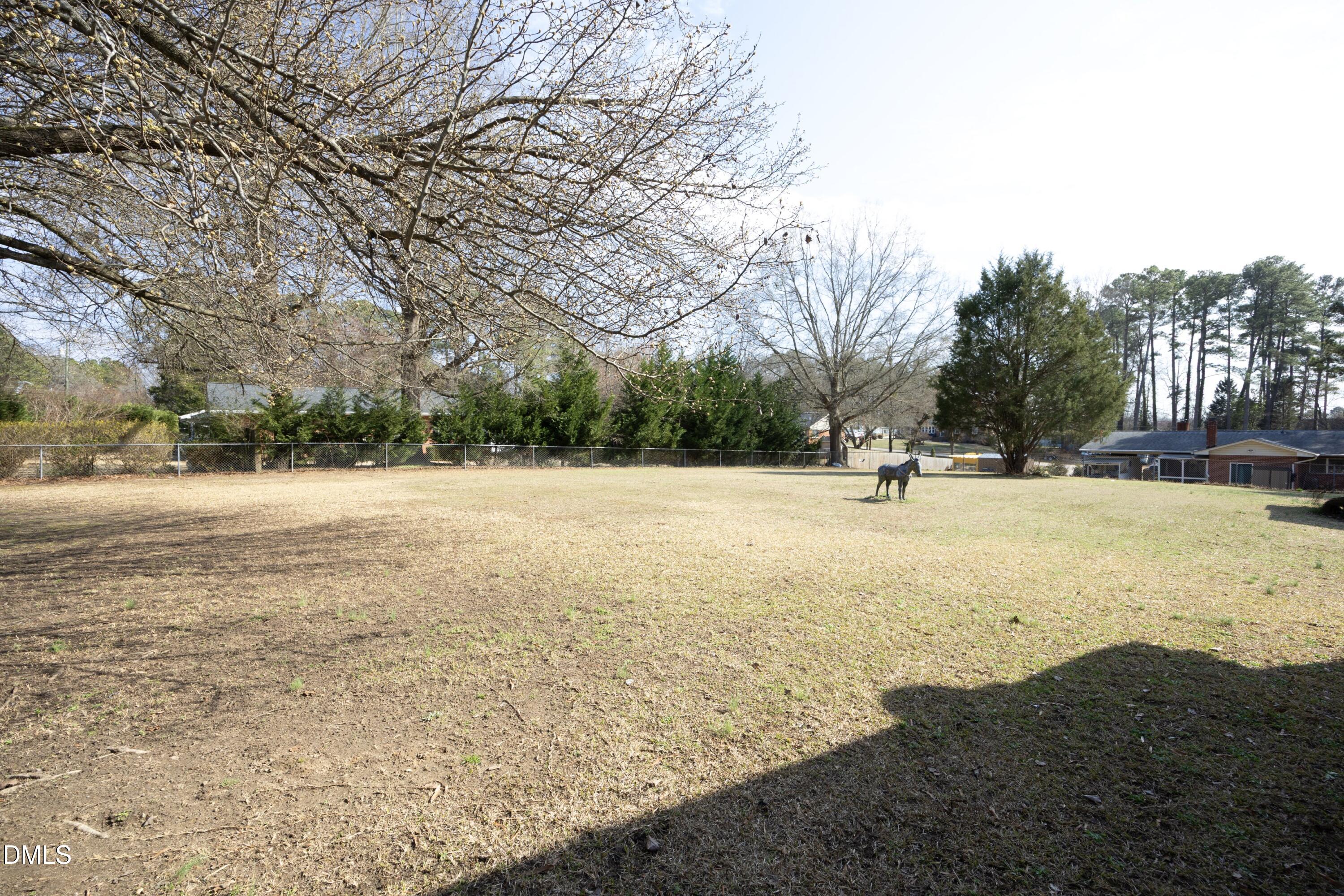 3504 Skycrest Drive Property Photo 2