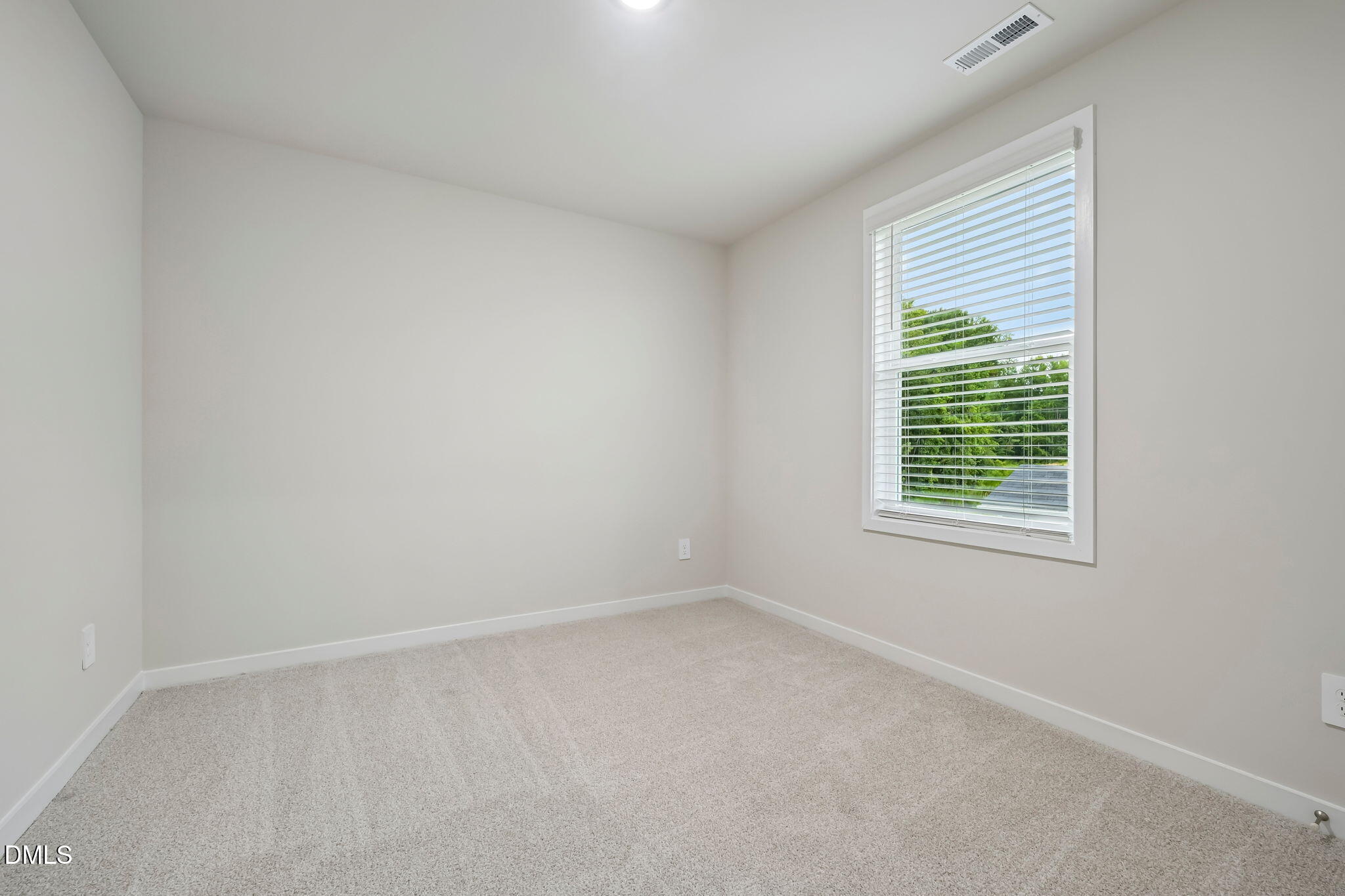 424 Southland Drive Property Photo 41