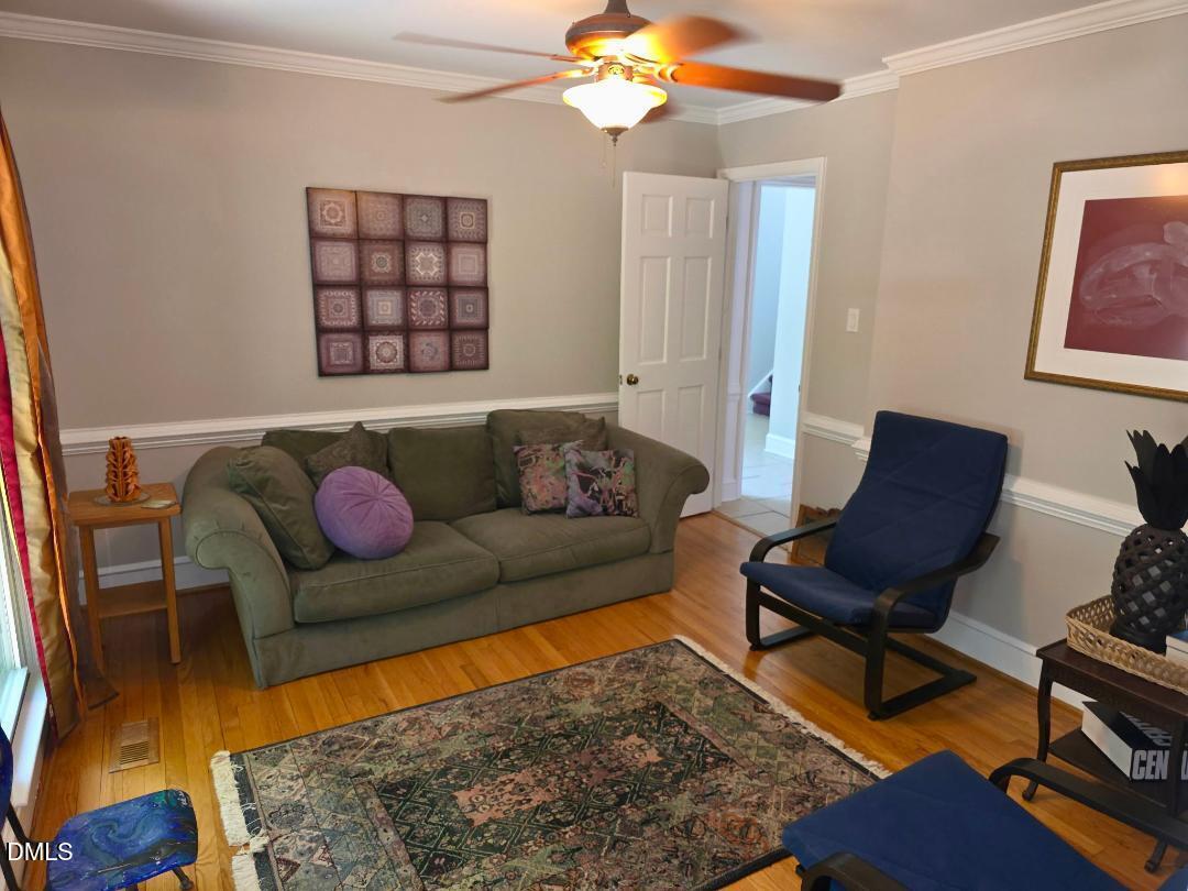 8605 Brookdale Drive Property Photo 8