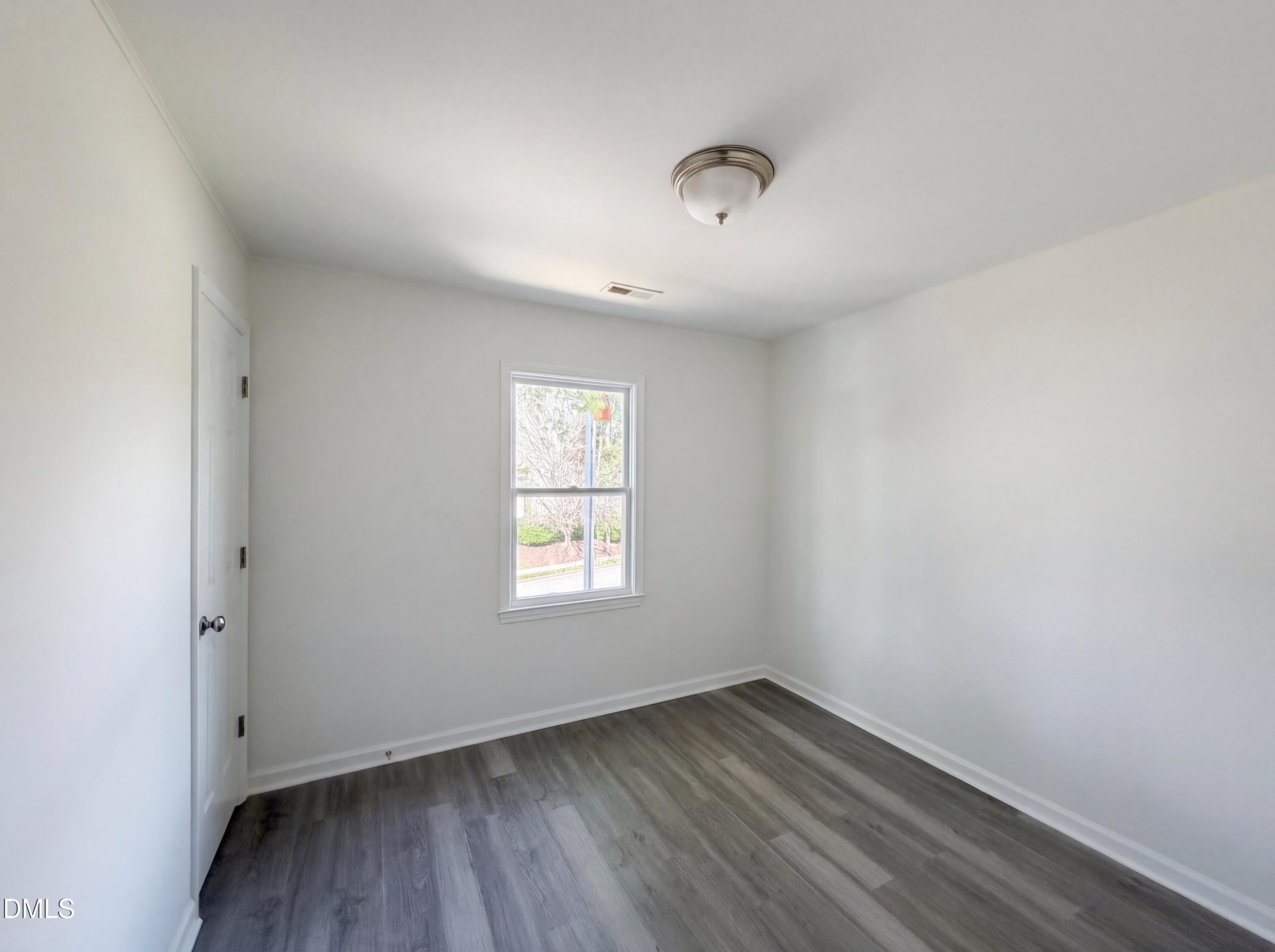 5236 Turf Grass Court Property Photo 12