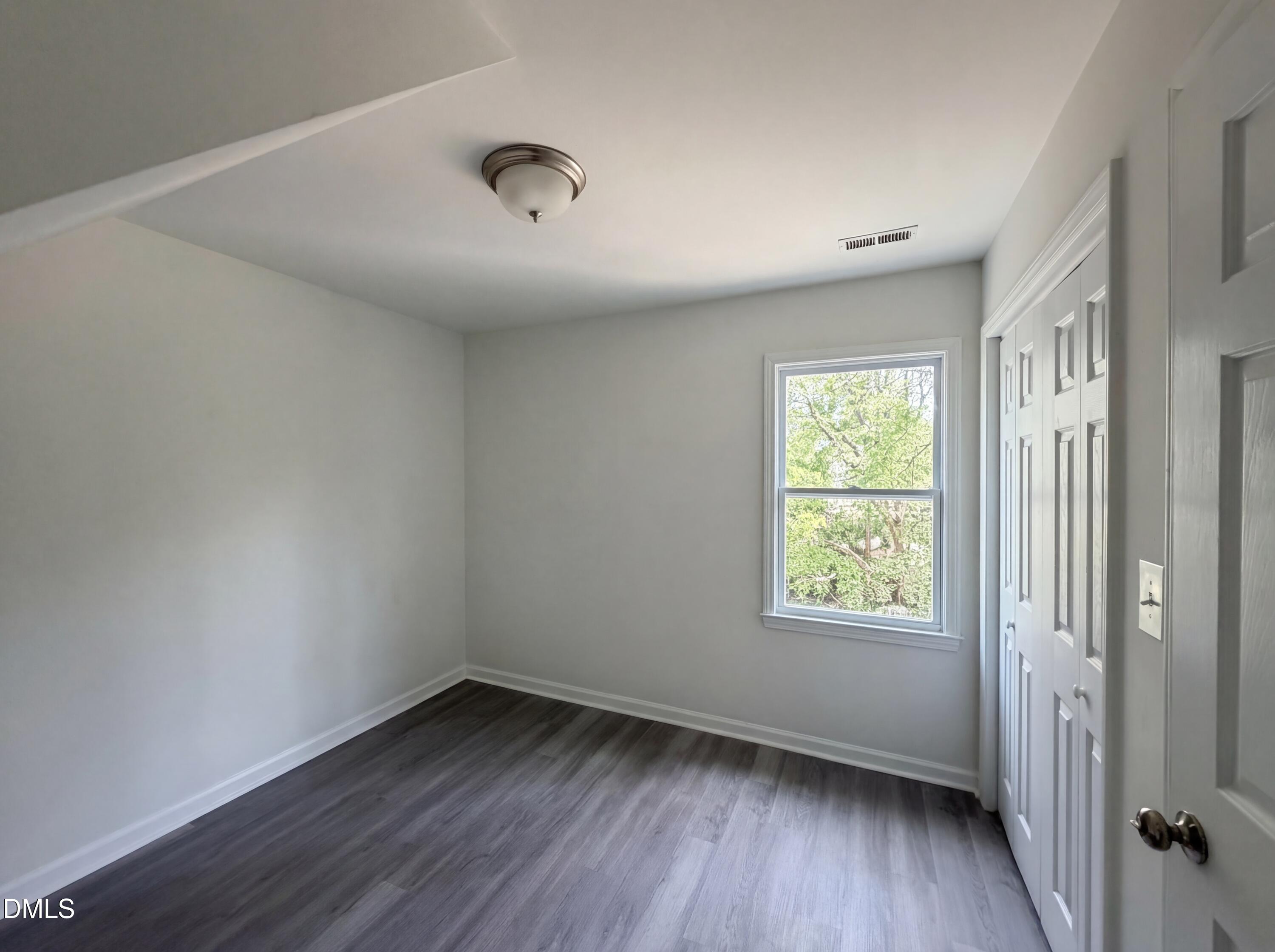 5236 Turf Grass Court Property Photo 13