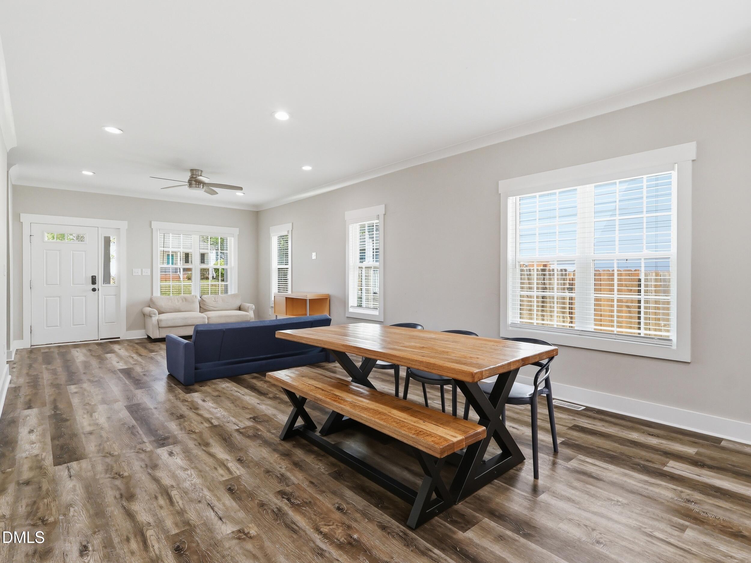 1008 Holloway Street Property Photo 12