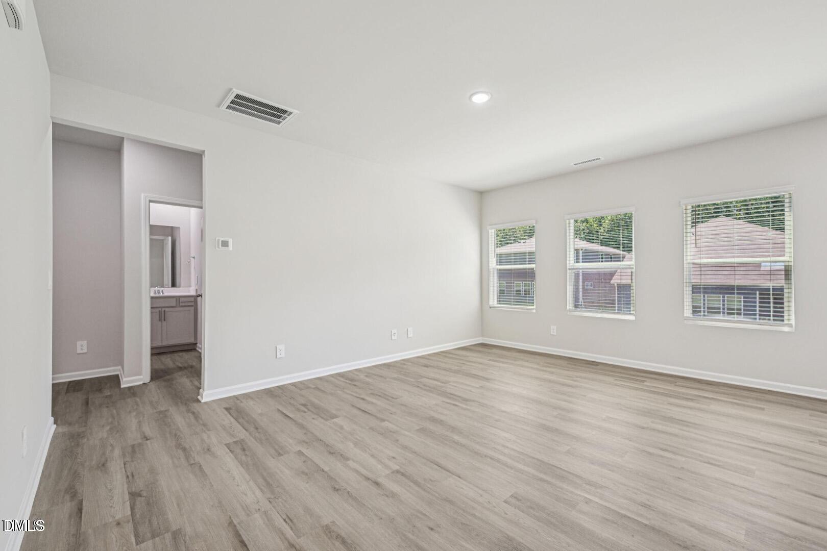 721 Deschutes Drive Property Photo 8