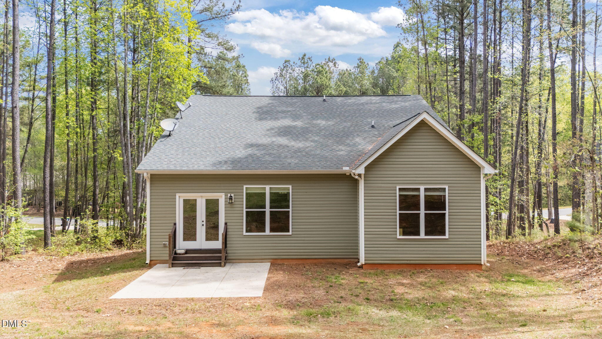 4537 Gresham Drive Property Photo 4