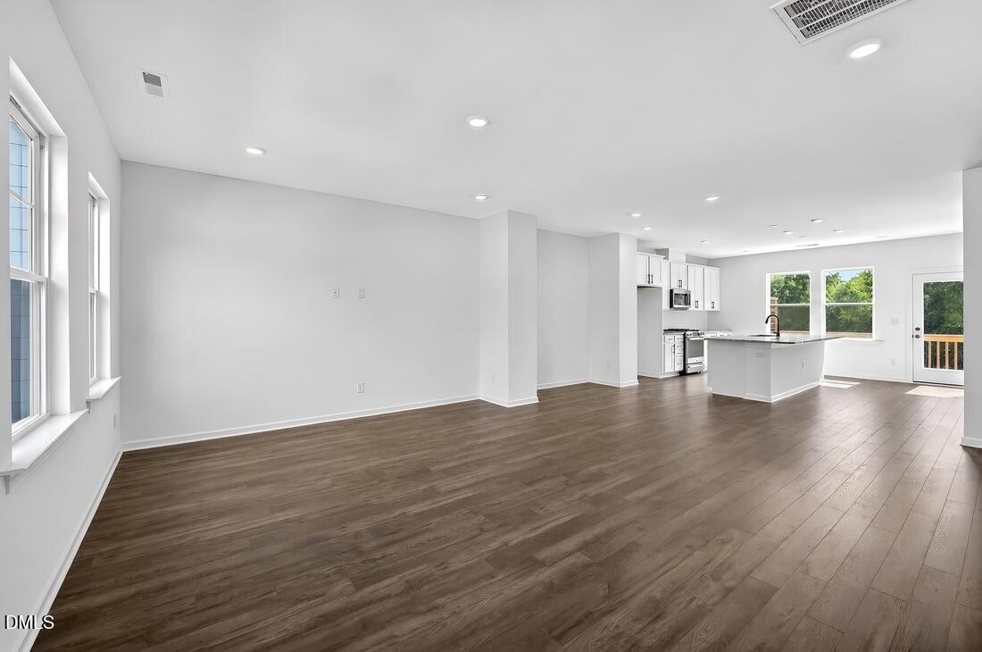 616 Macmillan Way Property Photo 14