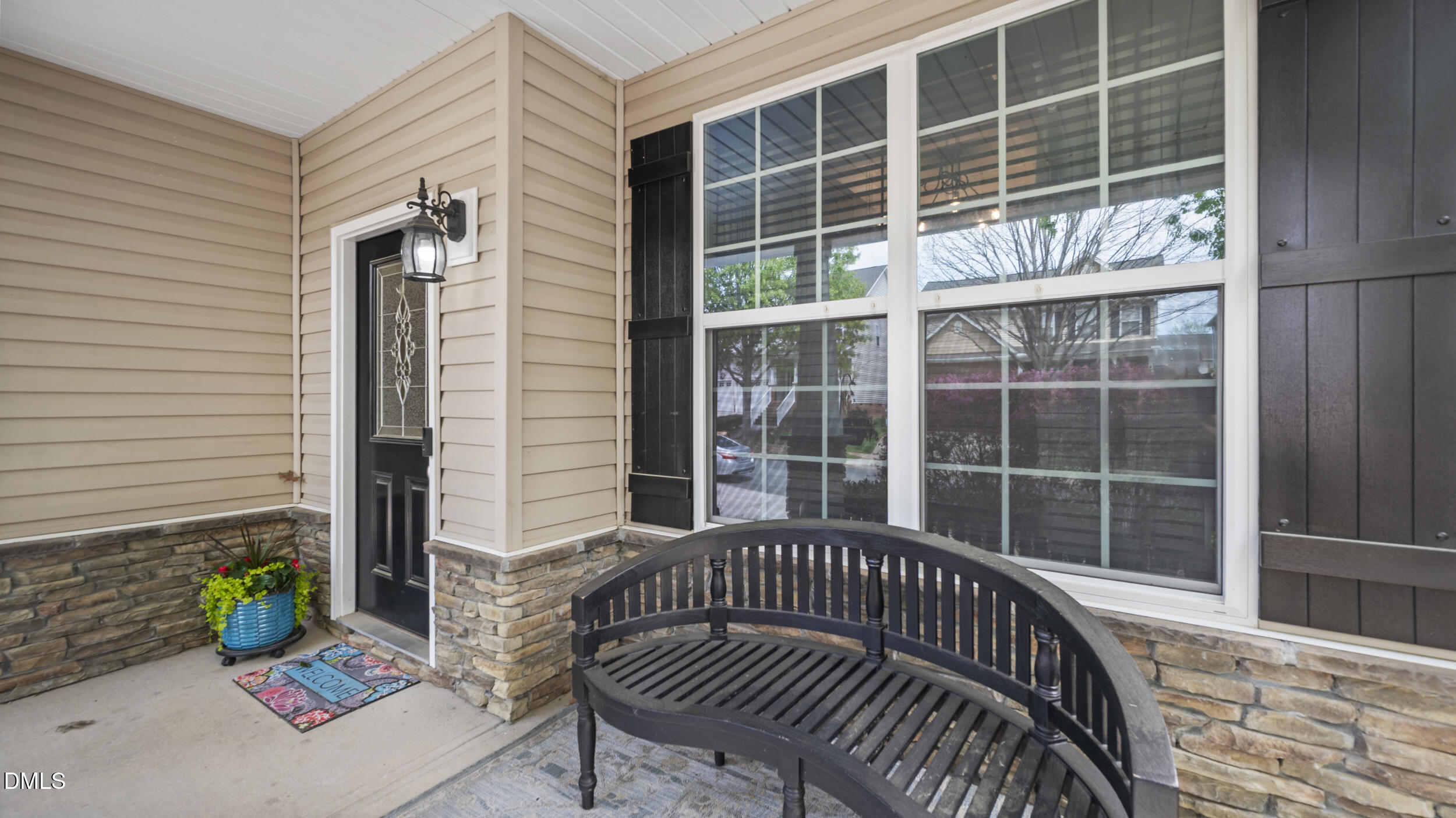 2050 Sinclair Property Photo 2