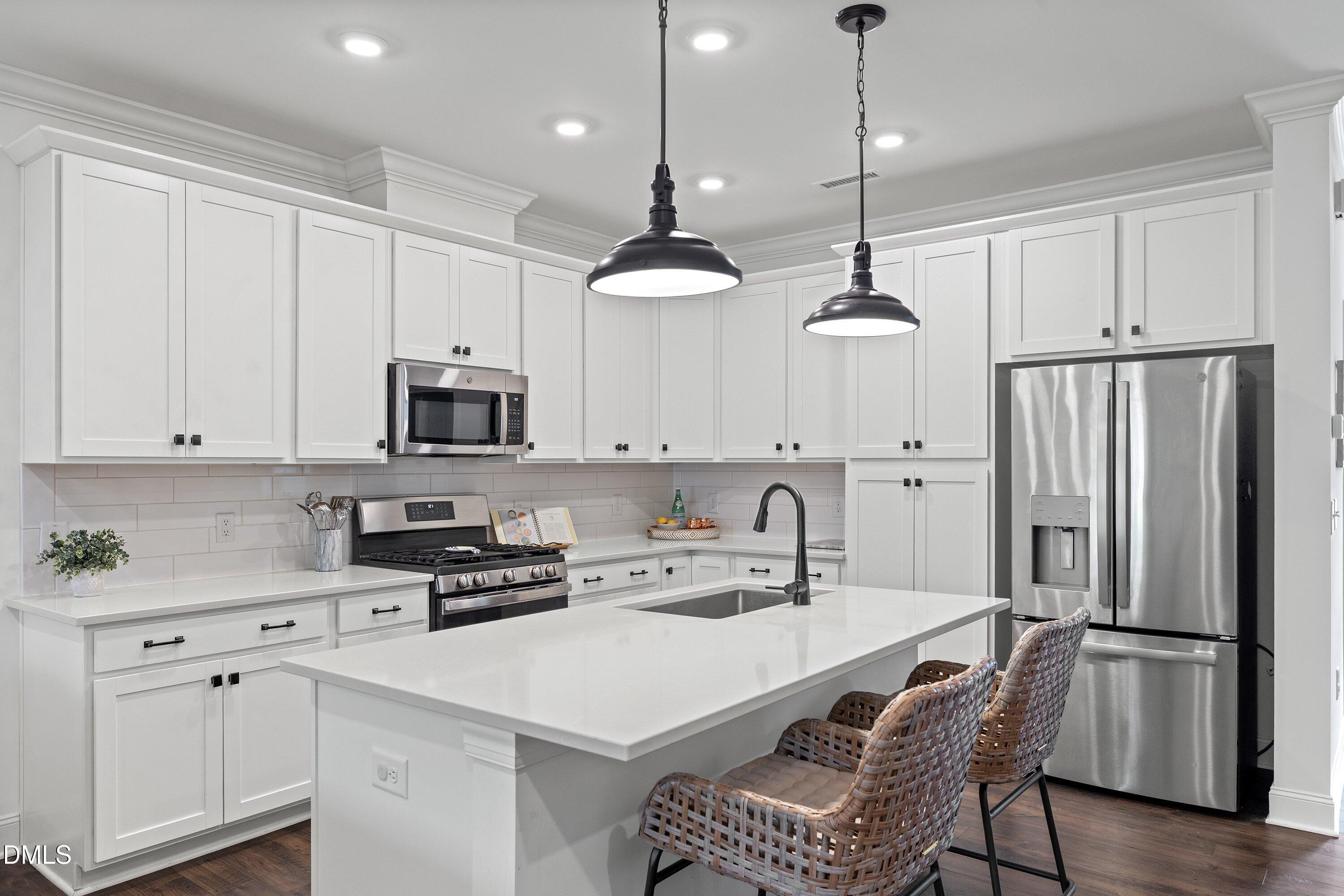 154 Night Tulip Place Property Photo 7