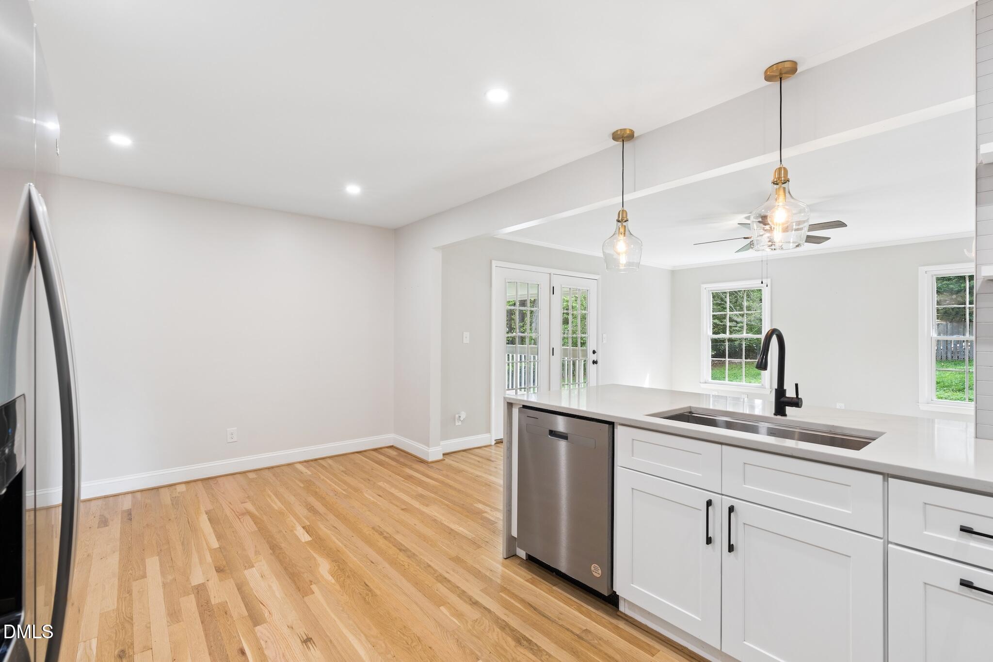 412 Pinecroft Drive Property Photo 18