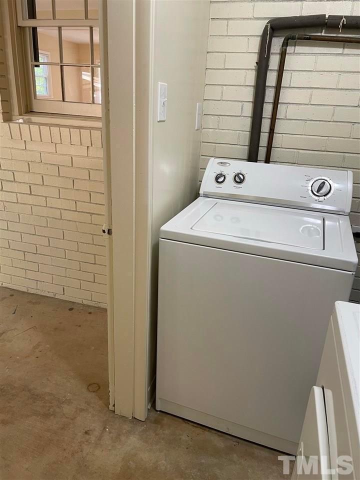 406 Bryan Street Property Photo 13